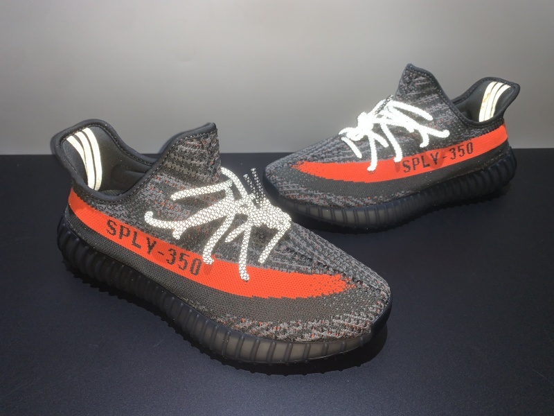 Yeezy Boost 350 V2 Carbon Beluga HQ7045