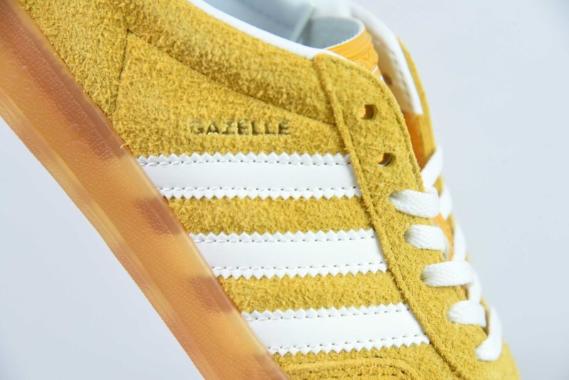 Adidas Gazelle HQ8716 Shoes