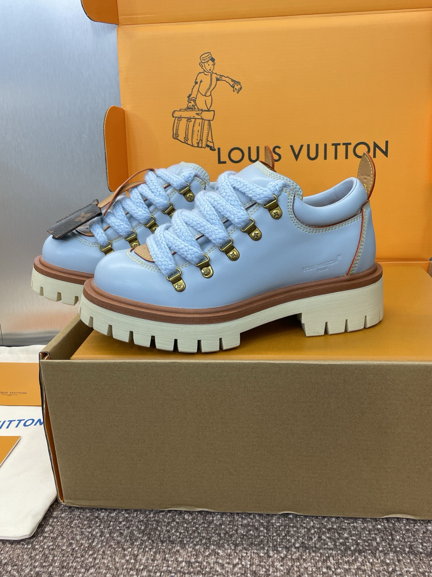 Lo*uis Vu*itton Sneakers(EU35-45)