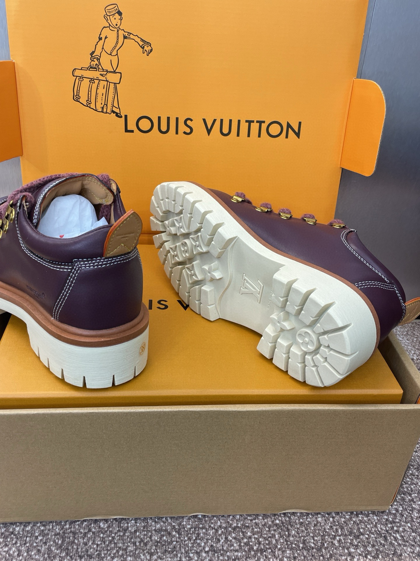 Lo*uis Vu*itton Sneakers(EU35-45)