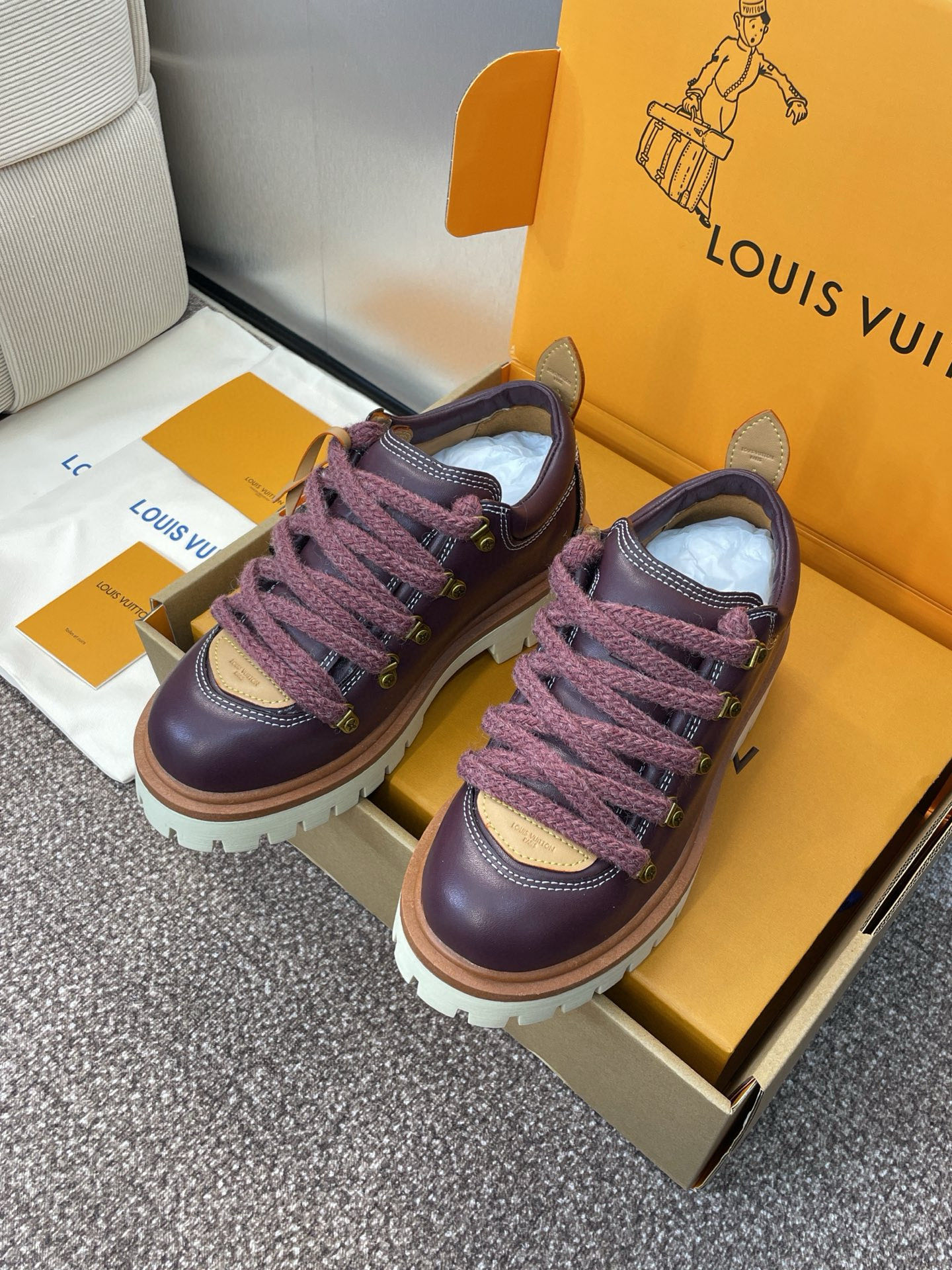 Lo*uis Vu*itton Sneakers(EU35-45)