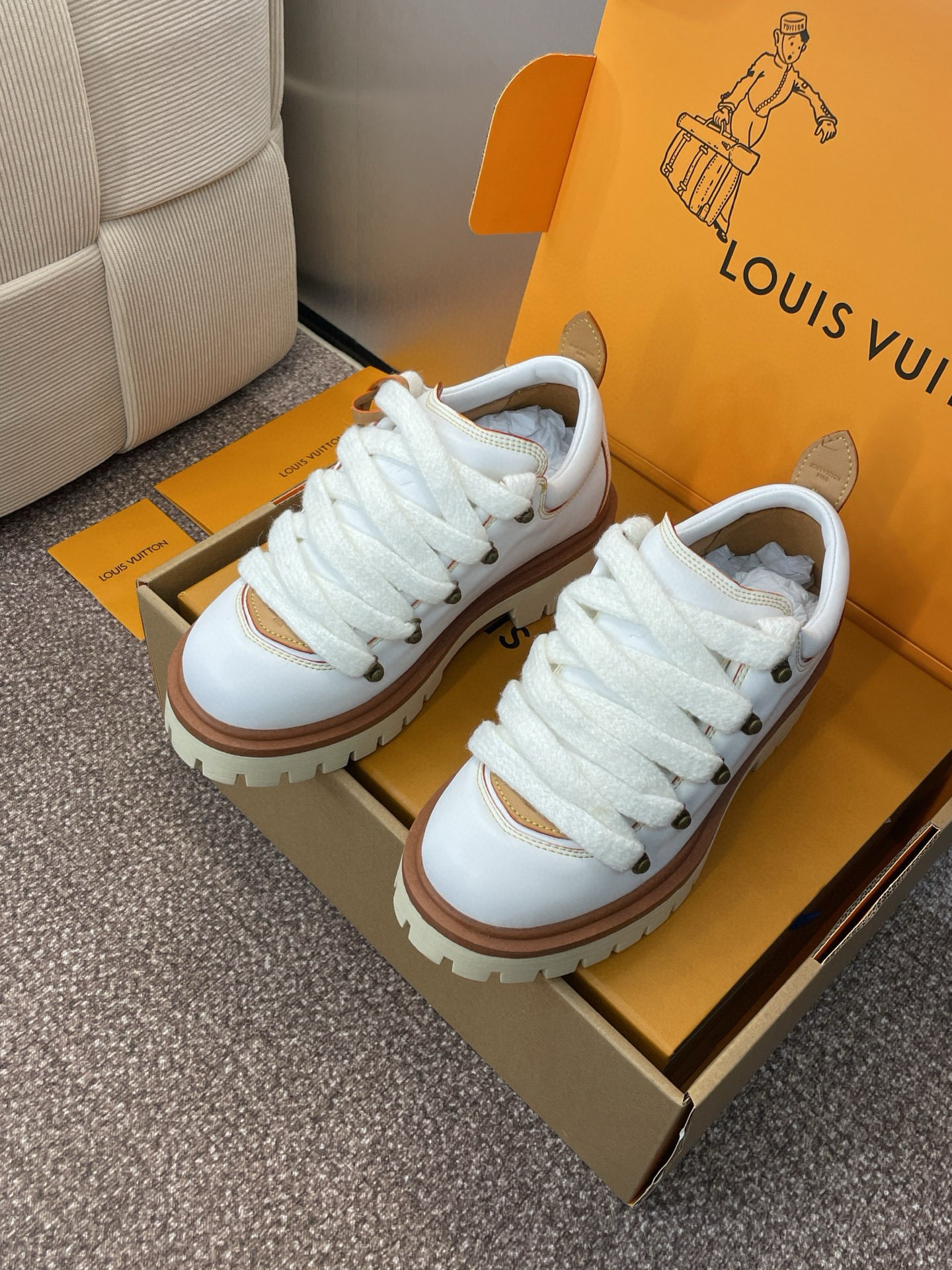 Lo*uis Vu*itton Sneakers(EU35-45)