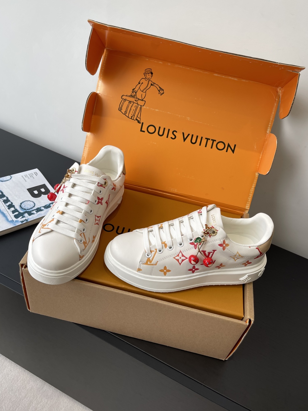 Lo*uis Vu*itton Sneakers(EU35-41)