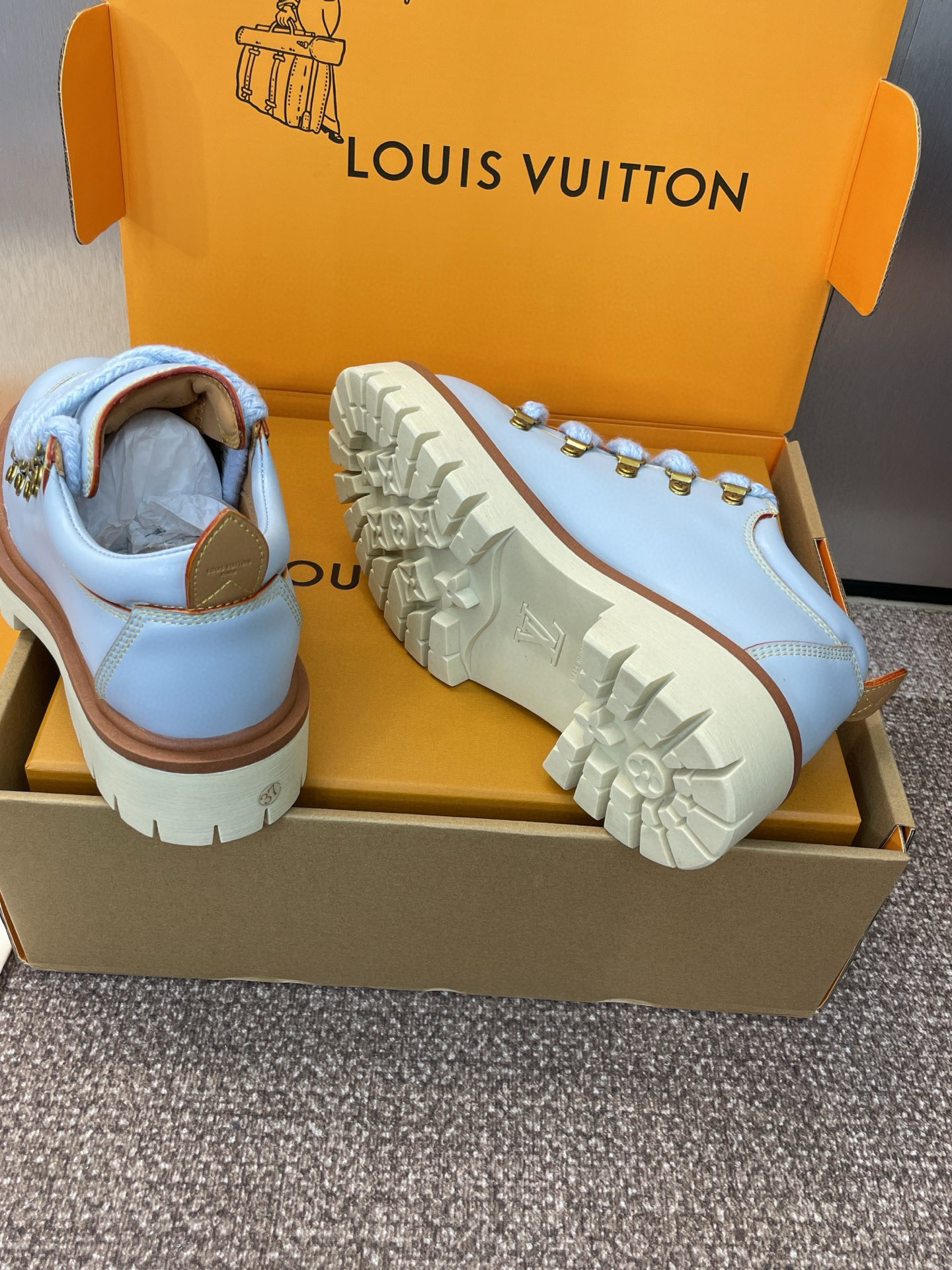 Lo*uis Vu*itton Sneakers(EU35-45)