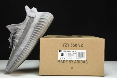 YEEZY 350 BOOST V2 