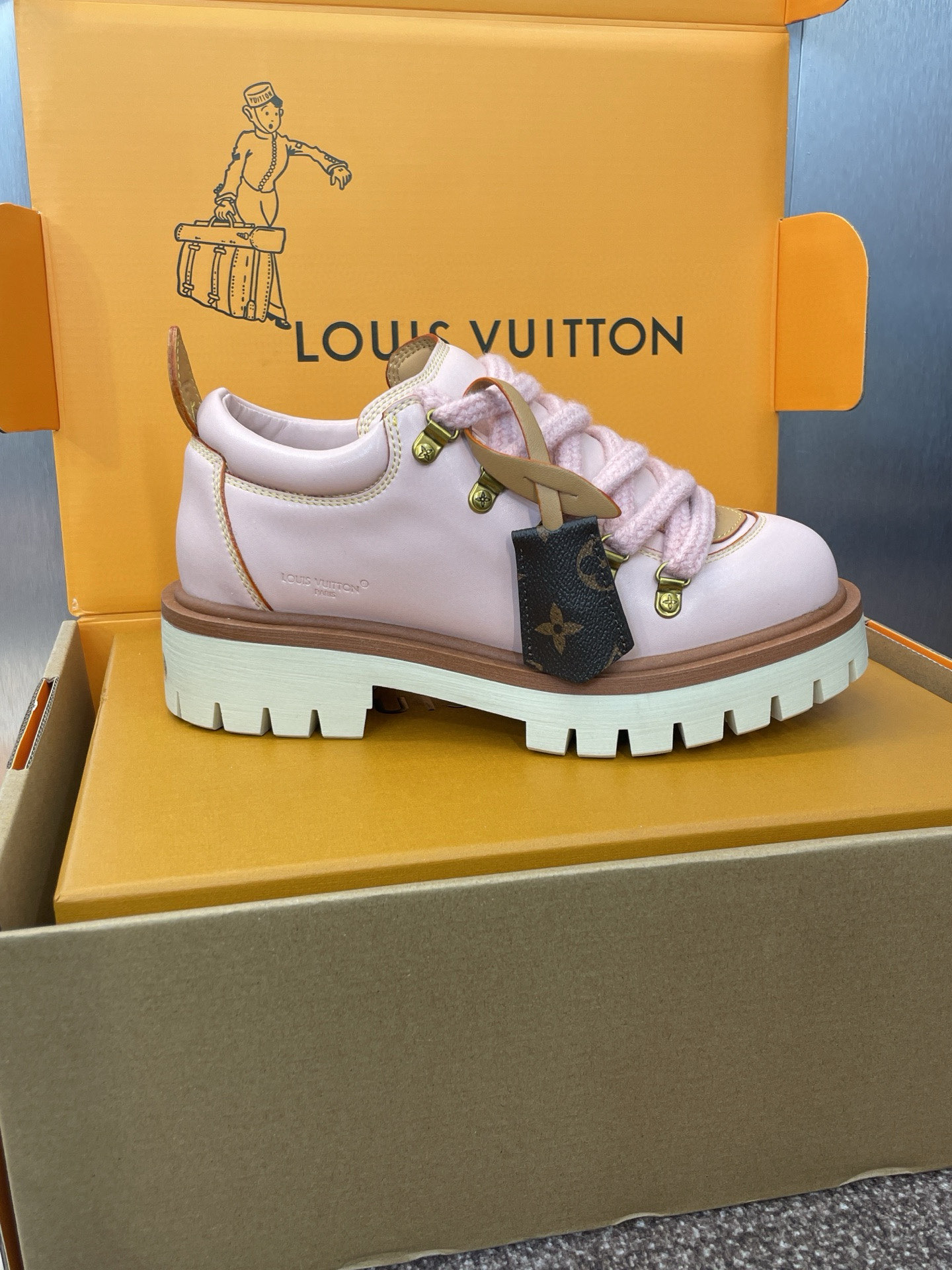 Lo*uis Vu*itton Sneakers(EU35-45)