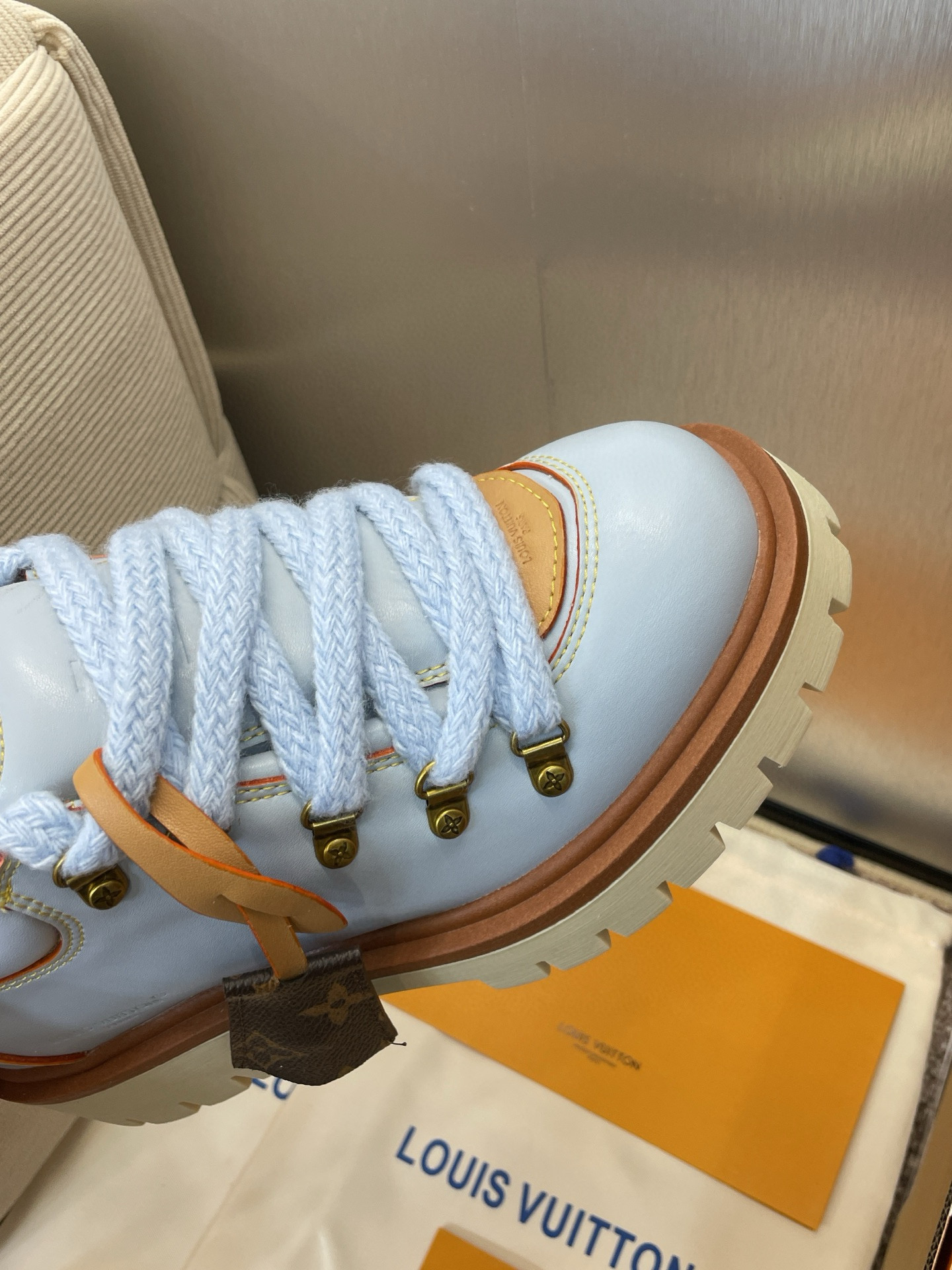 Lo*uis Vu*itton Sneakers(EU35-45)