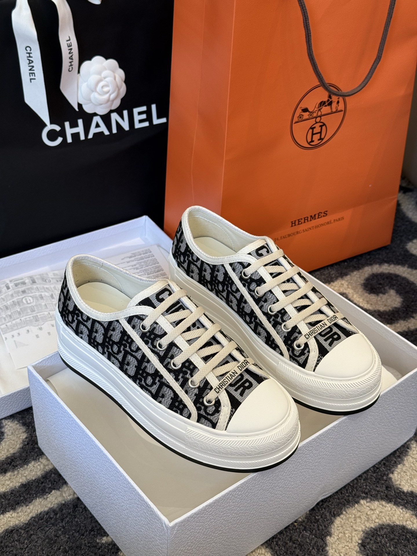 Di0r 25ss Sneaker(EU35-42)