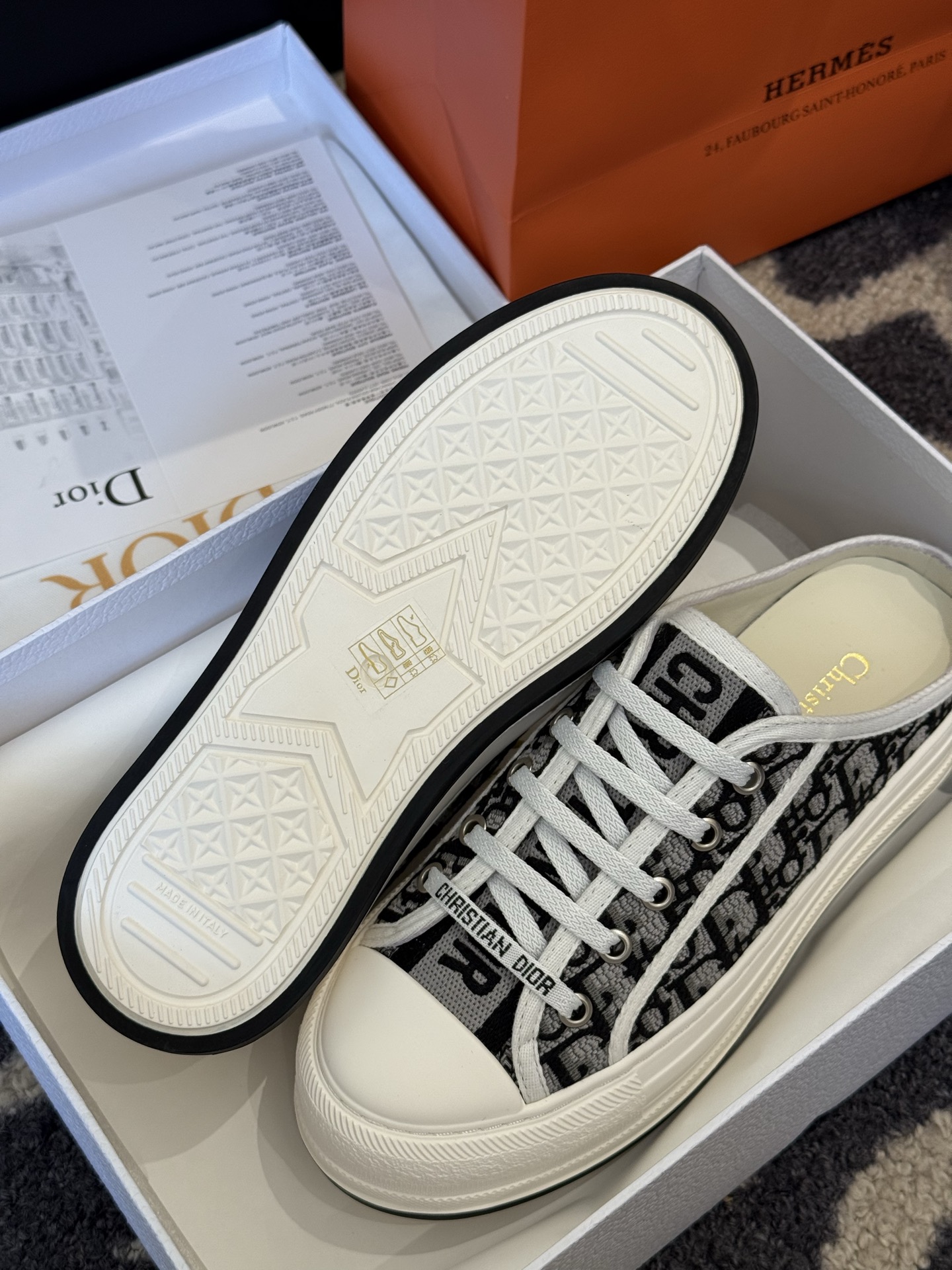 Di0r 25ss Sneaker(EU35-42)