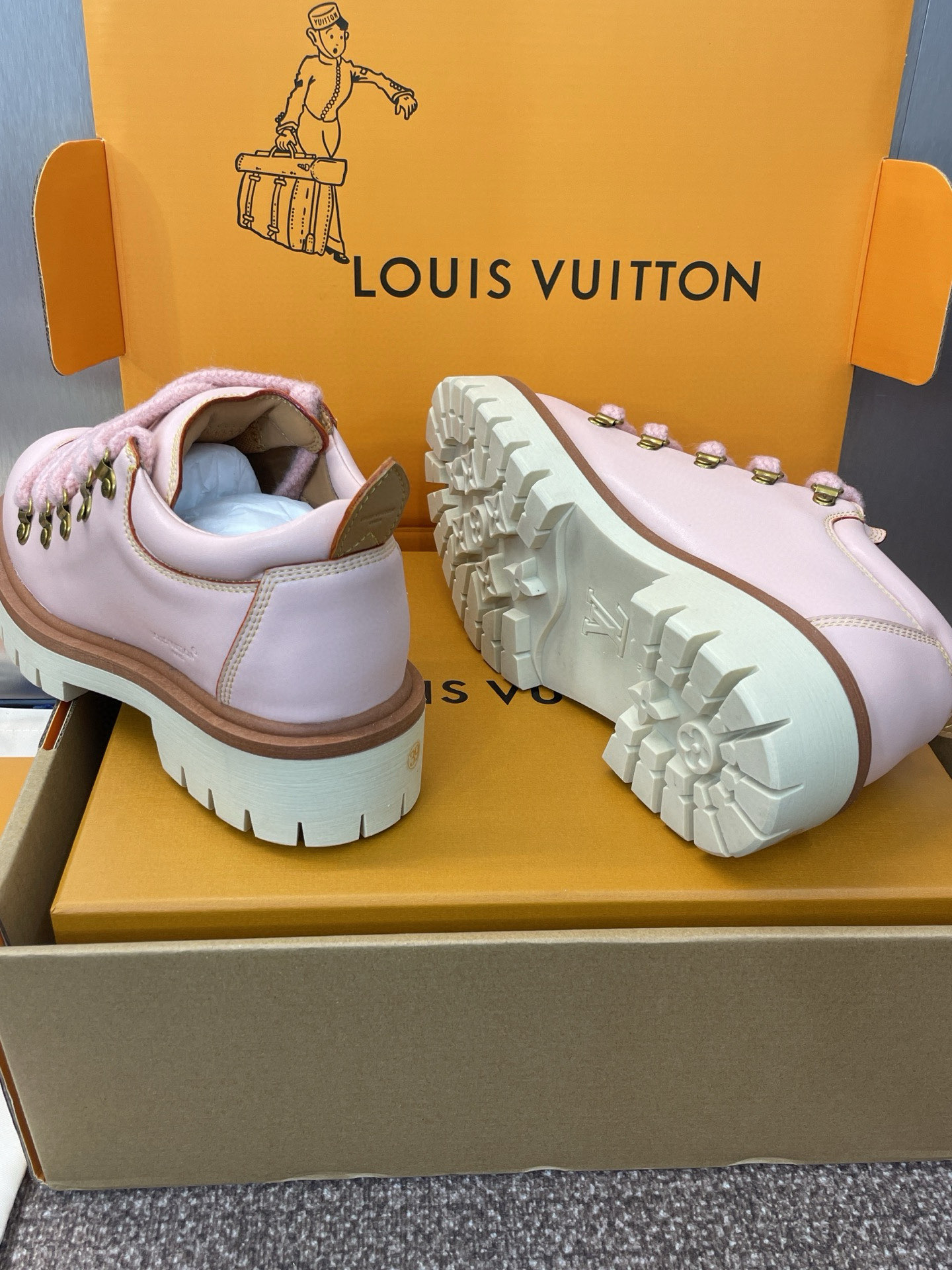 Lo*uis Vu*itton Sneakers(EU35-45)