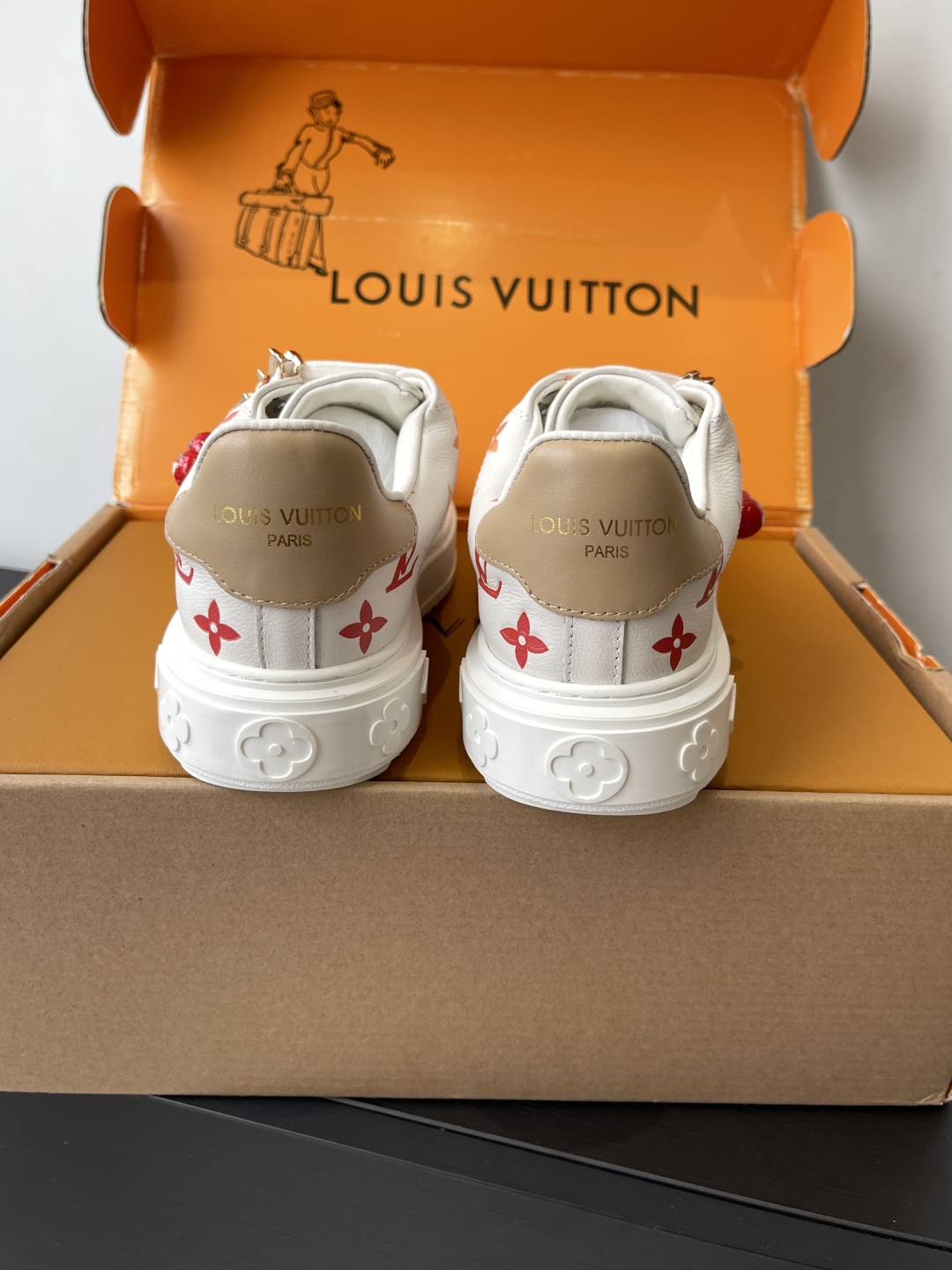 Lo*uis Vu*itton Sneakers(EU35-41)