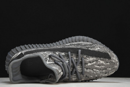 ADIDAS YEEZY 350 V2 ID4811