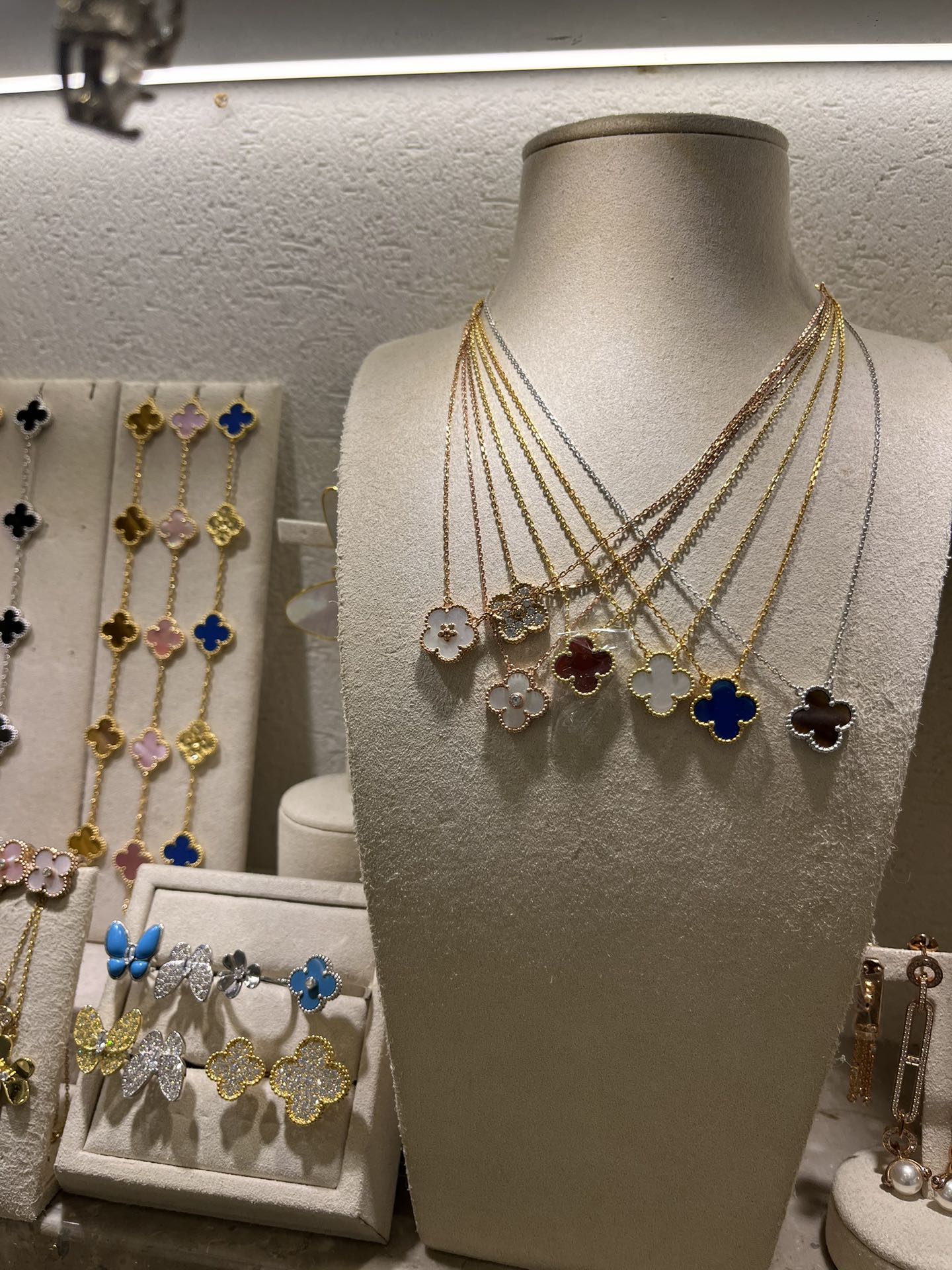 Vca Collection(Difference Piece different price)