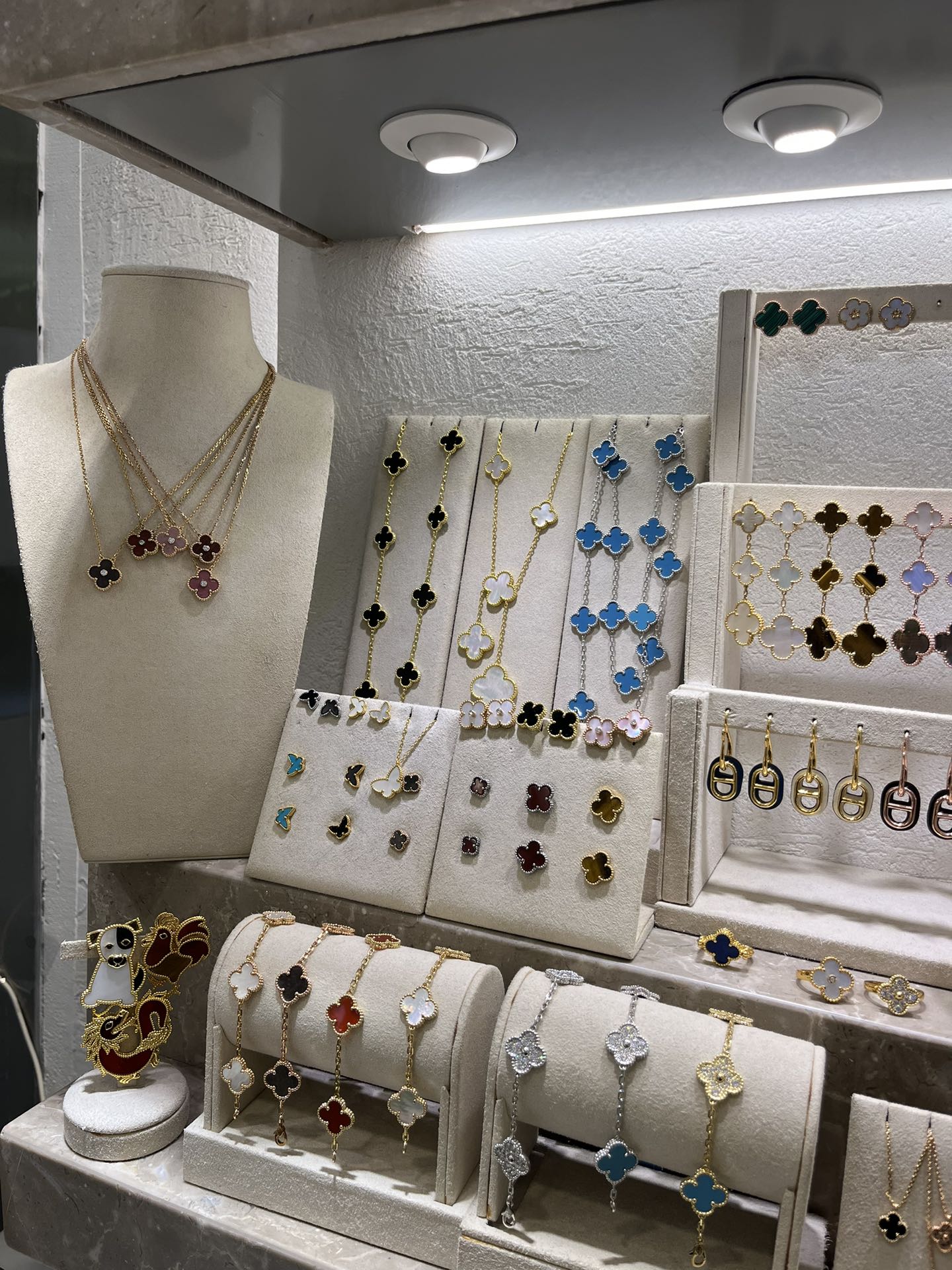 Vca Collection(Difference Piece different price)