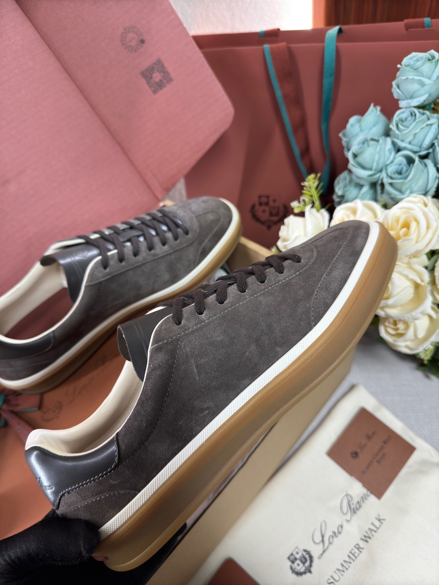 Loro Pi*ana Sneaker(EU35-46)