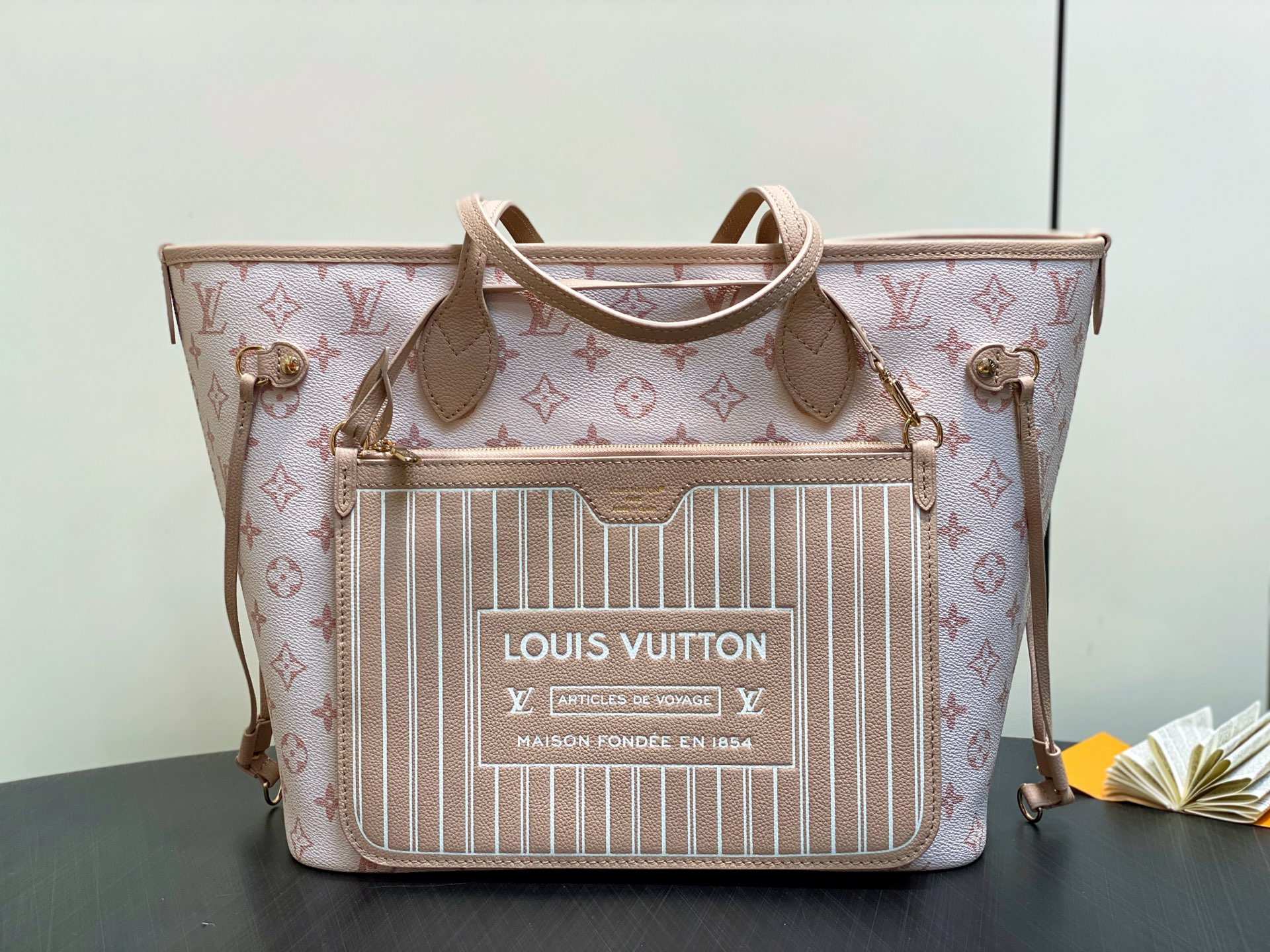 Lou*is Vuitton Neverfull MM M25665(31 x 28 x 14CM)