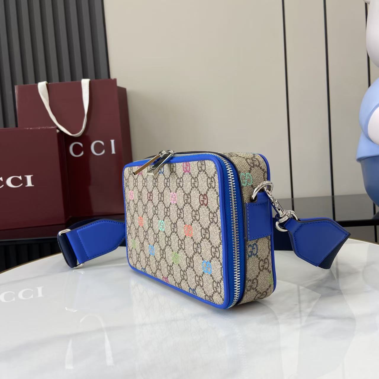 Gucc*Shoulder Bag(14*22.5*7.5CM)