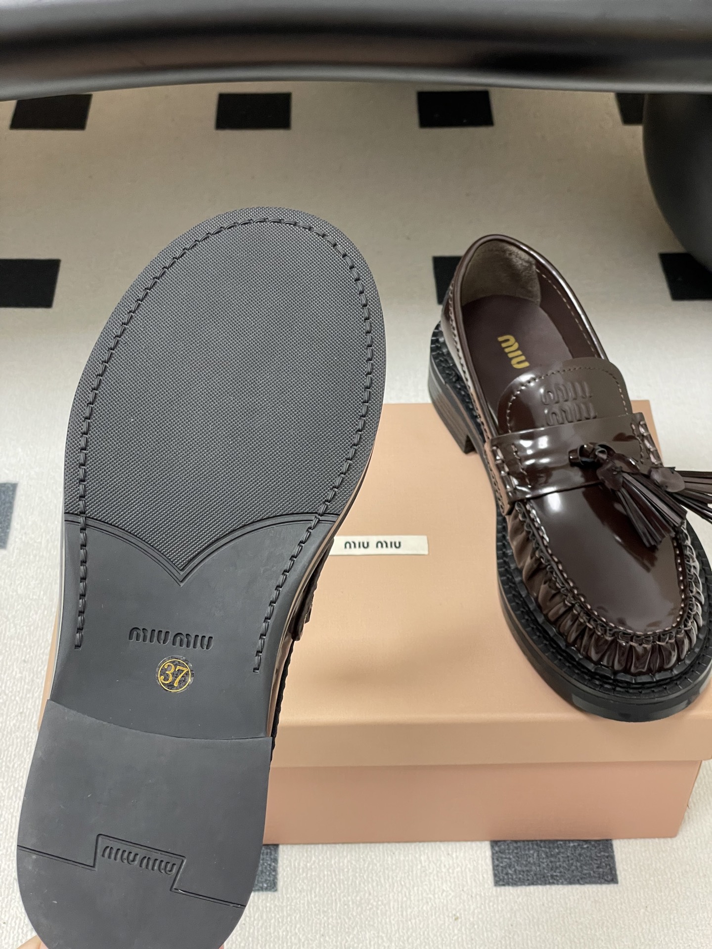 Miu Mi*u Loafers(EU35-41)