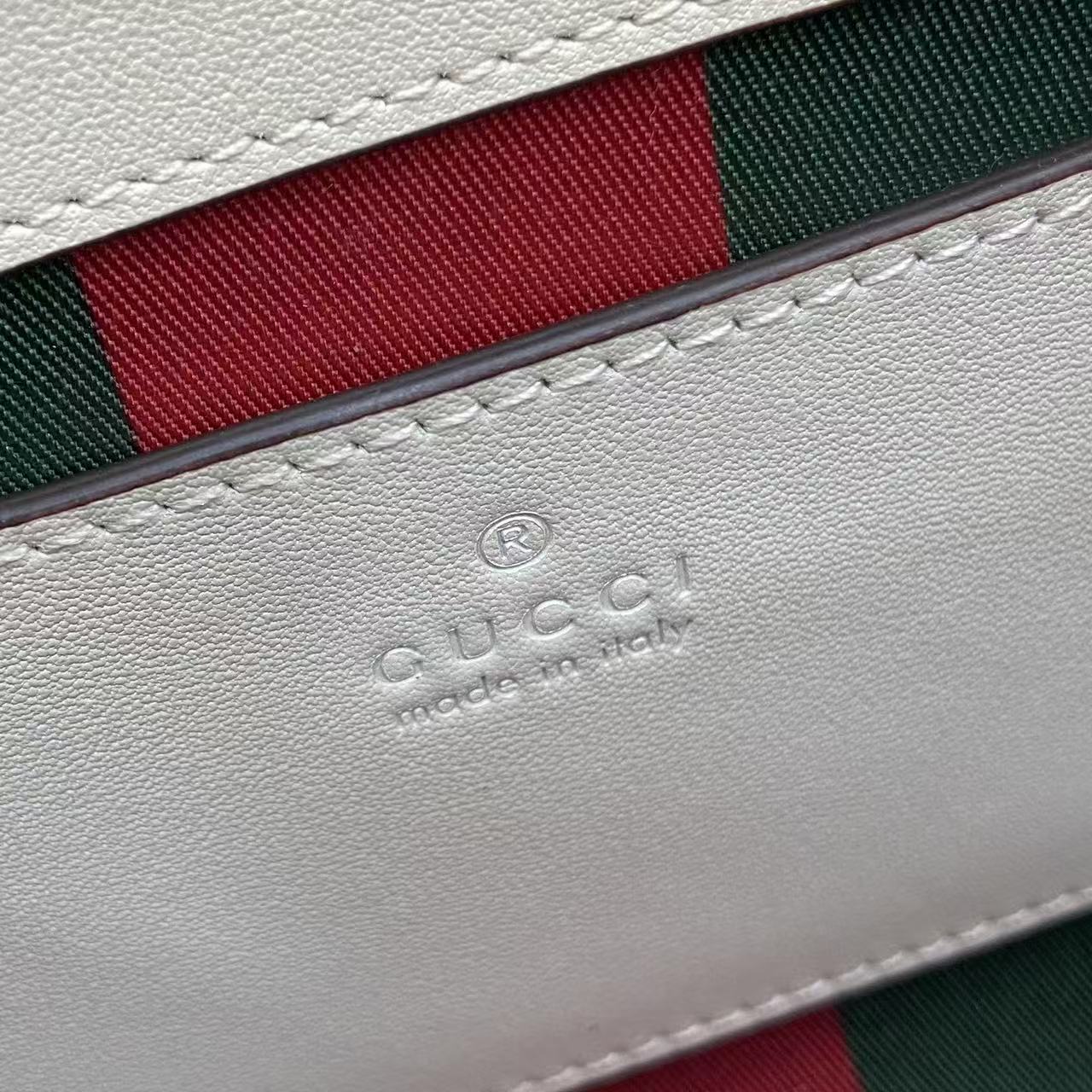 Gucc* Padlock Shoulder Bag(20*13*8CM)