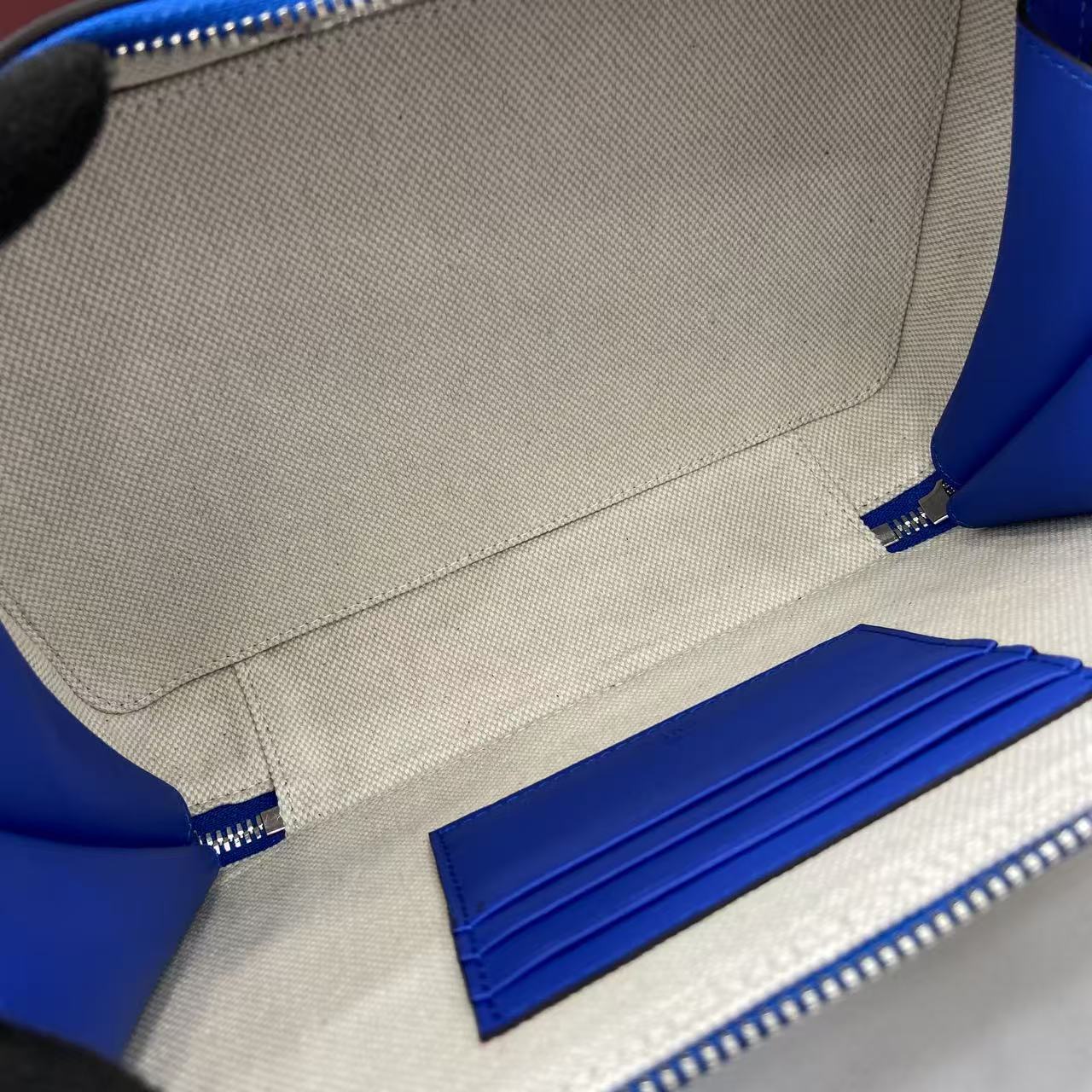 Gucc*Shoulder Bag(14*22.5*7.5CM)