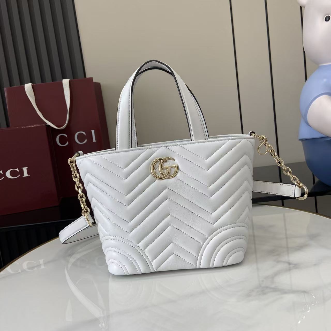 Gucc* GG Marmont Bag(18*29*18CM)