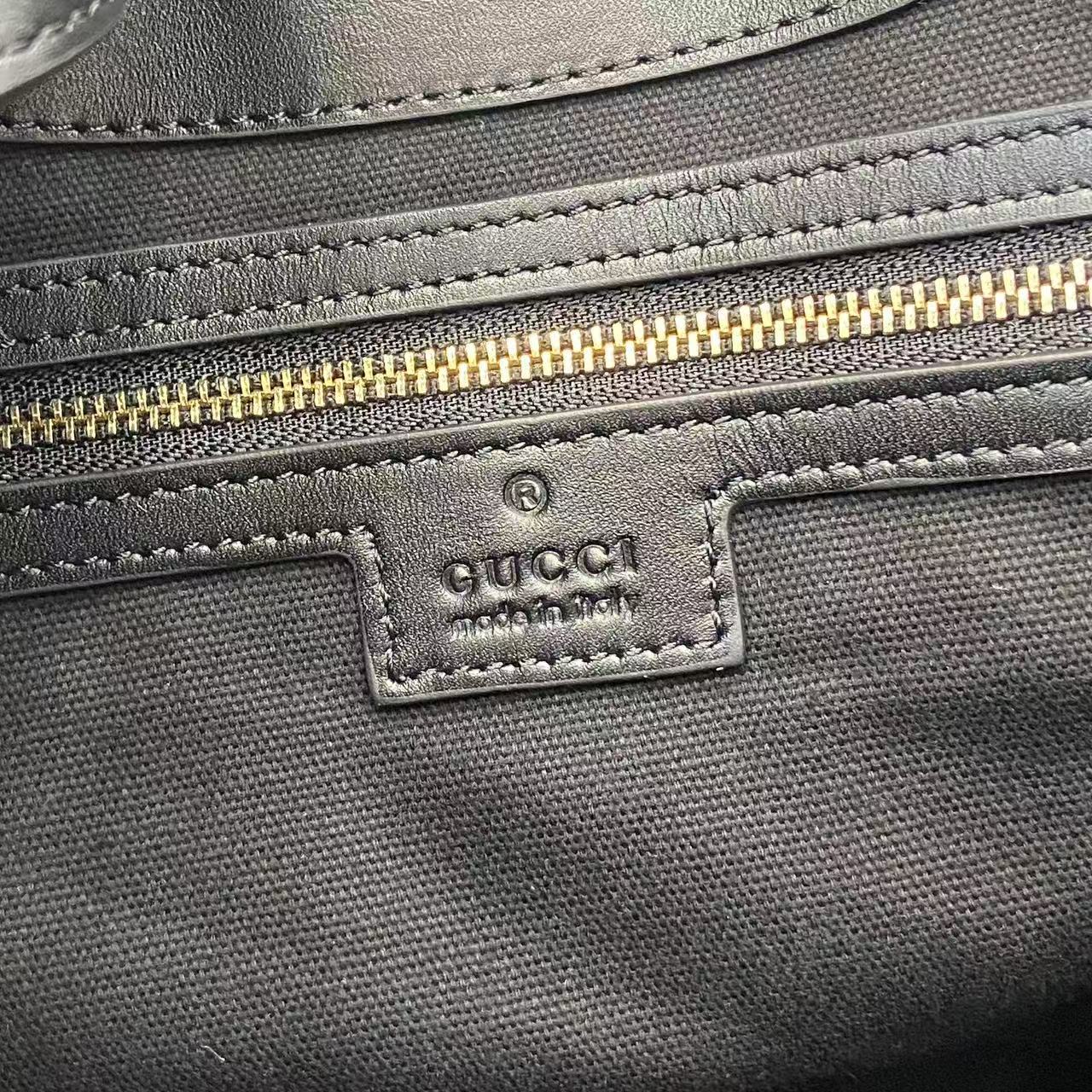 Gucc* GG Emblem Tote(25*20*10CM)