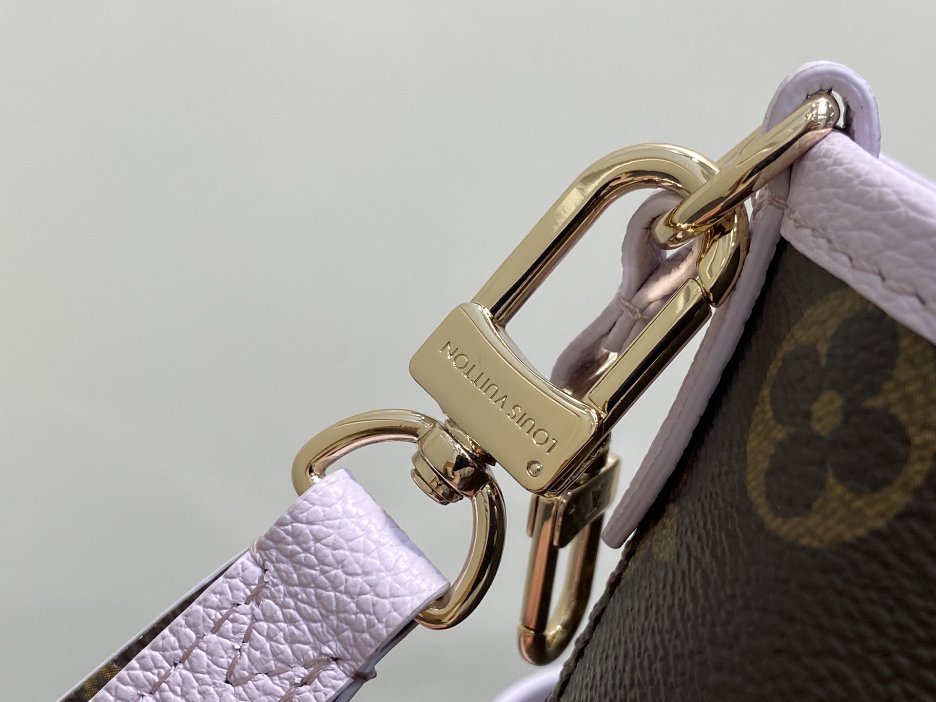 Louis Vuitton Neverfull linside Out BB(26.5 x 16.5 x 11CM)