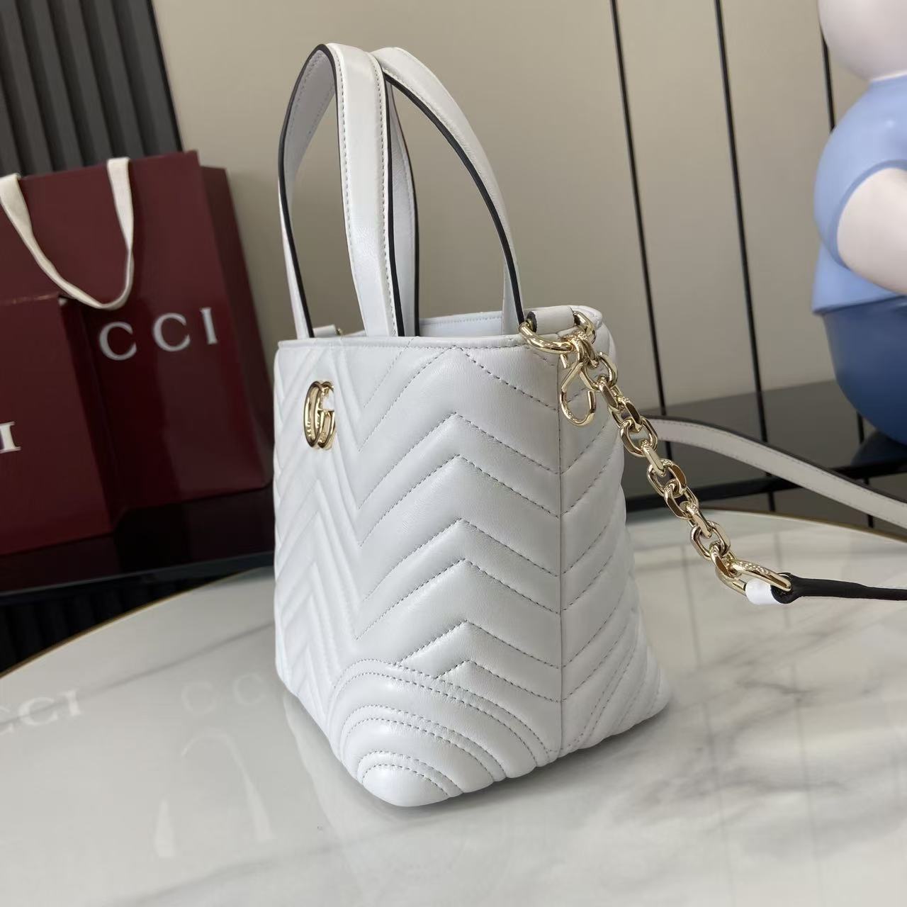 Gucc* GG Marmont Bag(18*29*18CM)