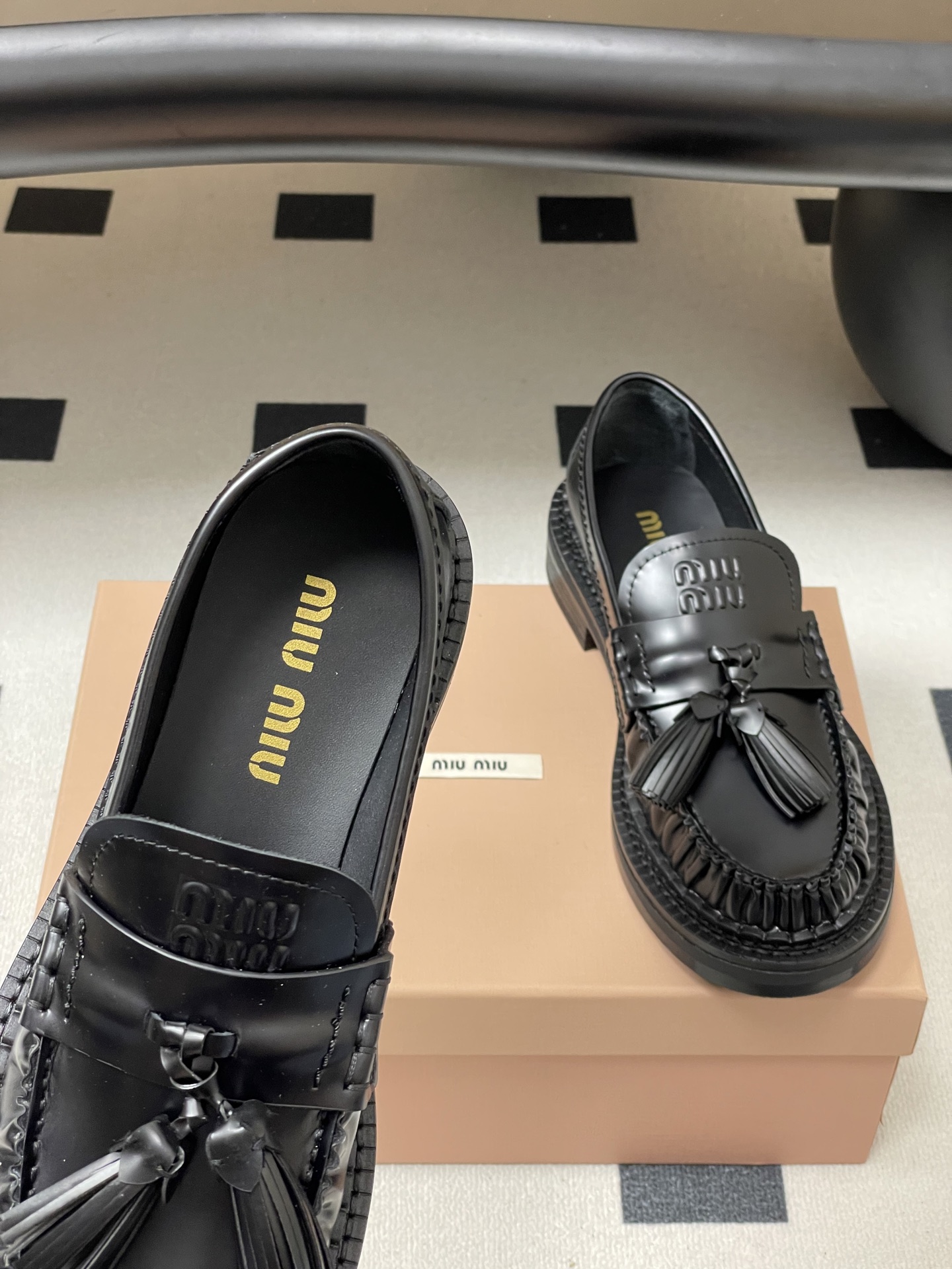 Miu Mi*u Loafers(EU35-41)