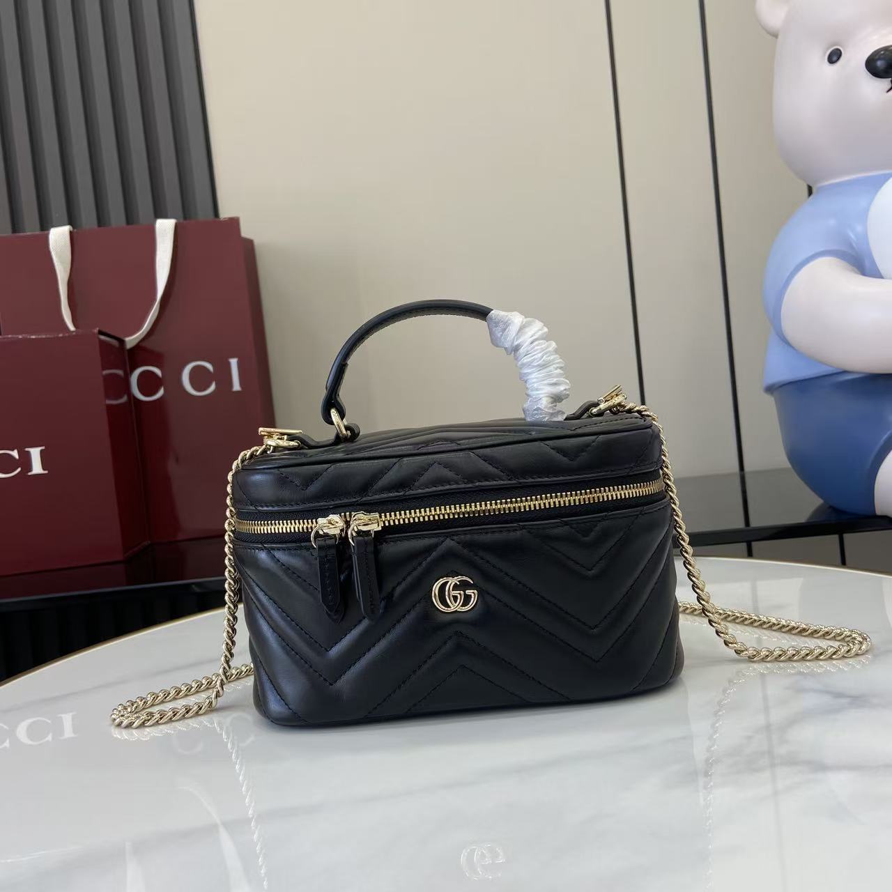 Gucc* GG Marmont Bag(19*11.5*9CM)