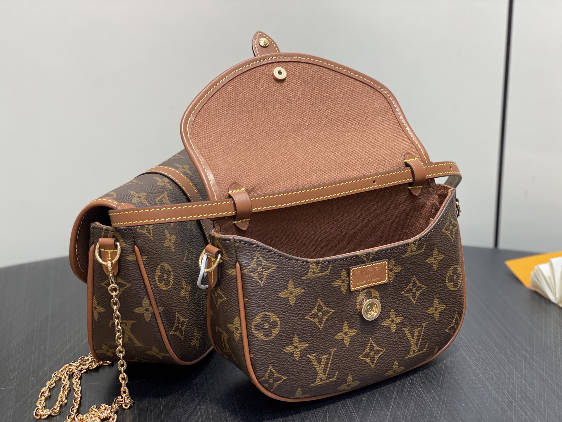 Lou*s Vuitton Duo BB Jh Bag