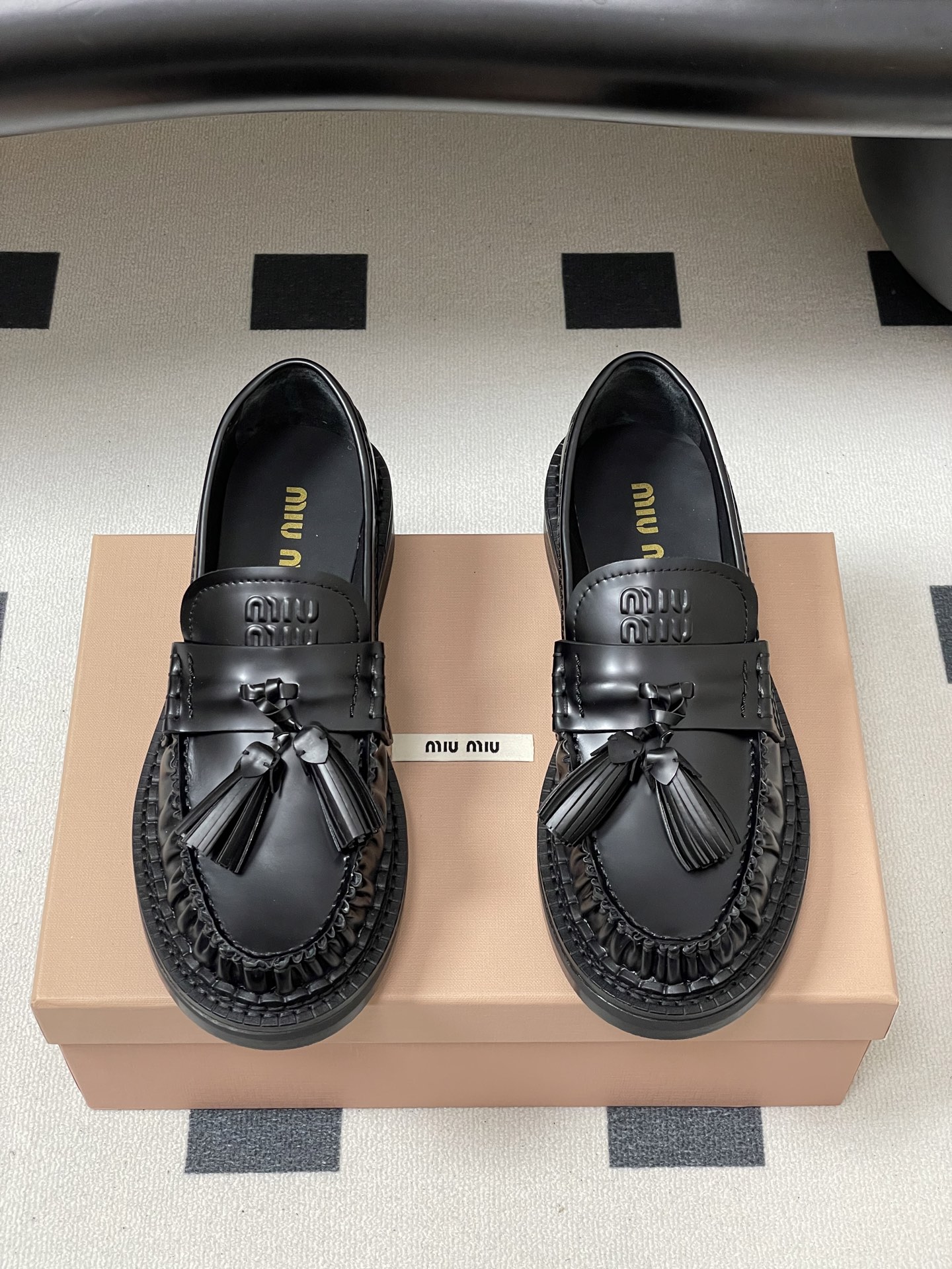 Miu Mi*u Loafers(EU35-41)