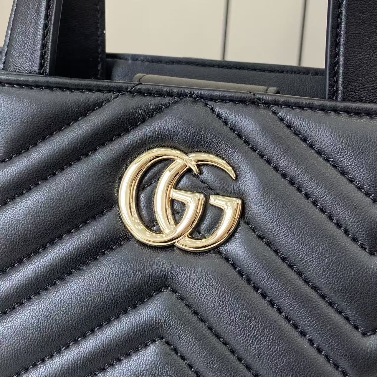 Gucc* GG Marmont Bag(18*29*18CM)