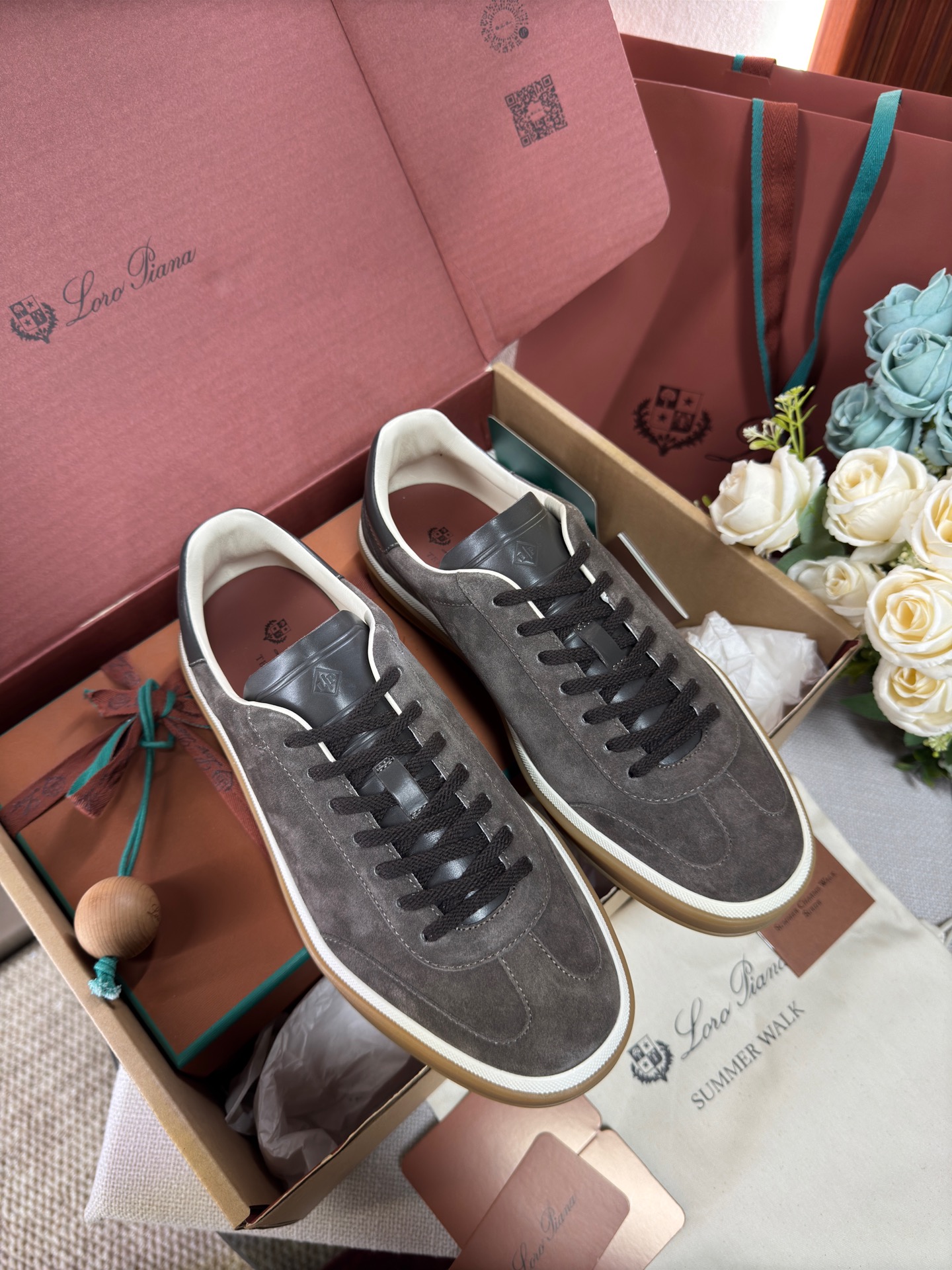 Loro Pi*ana Sneaker(EU35-46)