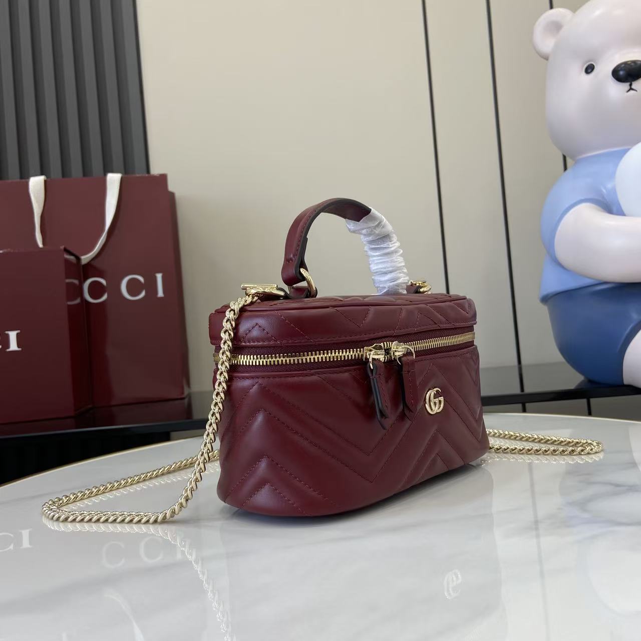 Gucc* GG Marmont Bag(19*11.5*9CM)