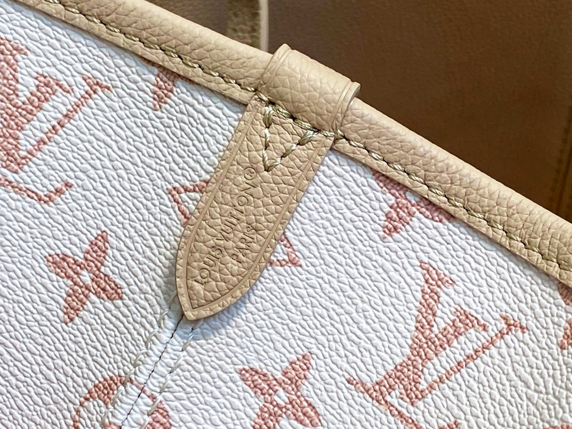 Lou*is Vuitton Neverfull MM M25665(31 x 28 x 14CM)