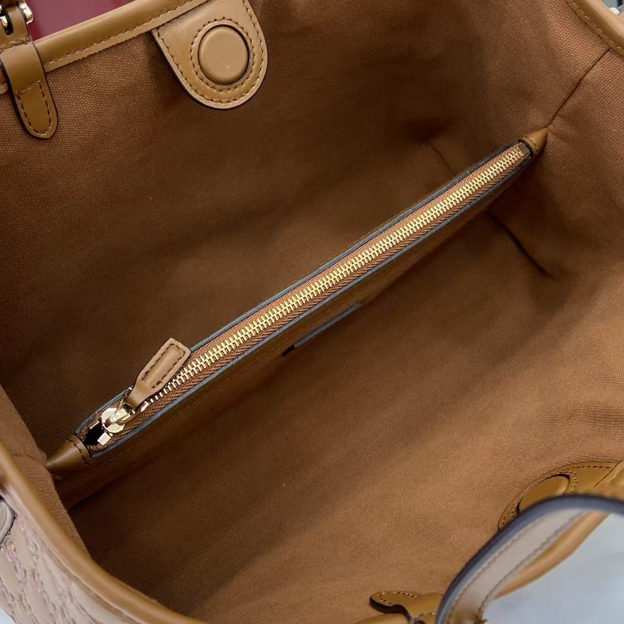 Gucc* GG Emblem Tote(30*18*11CM)