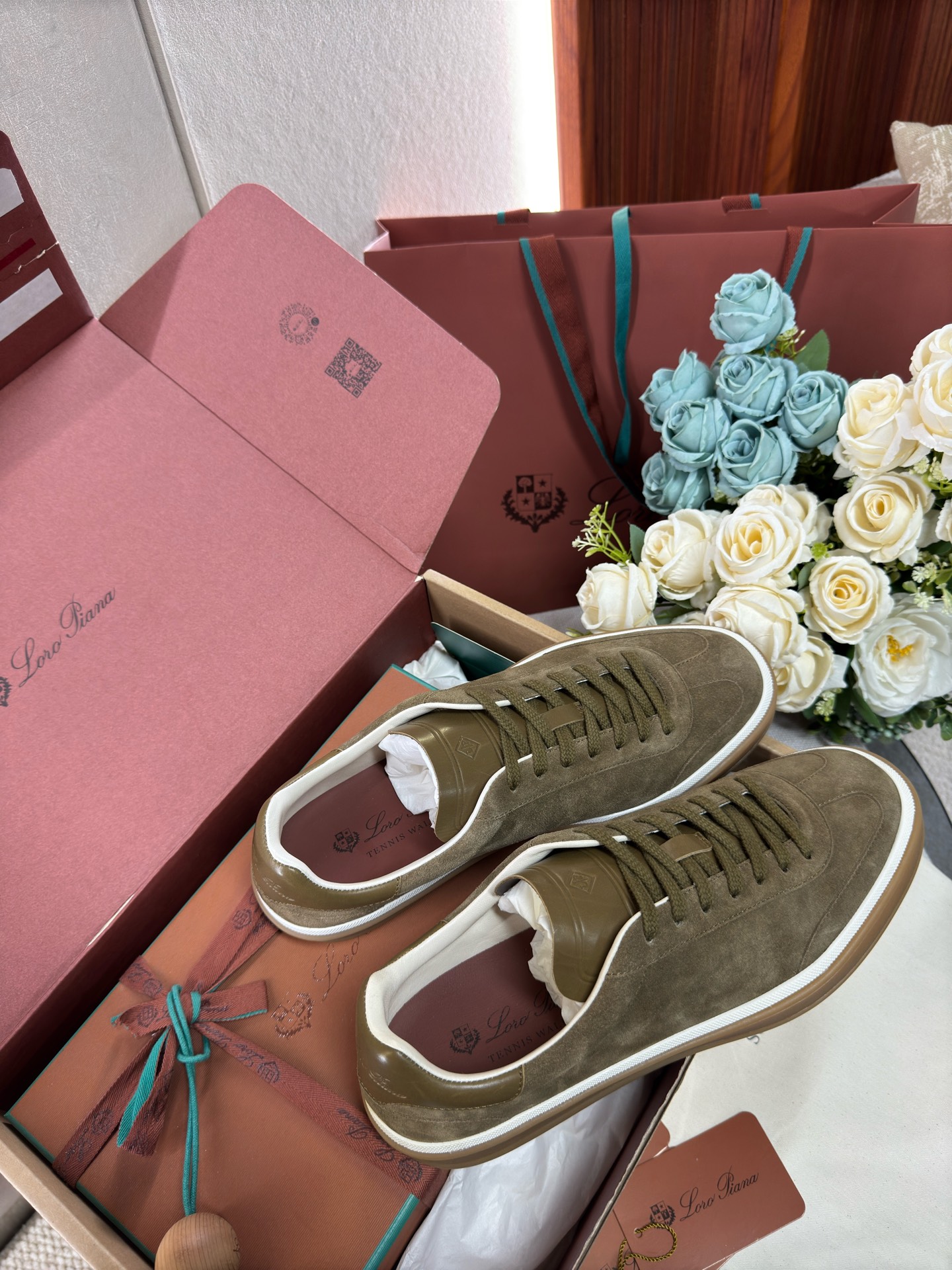 Loro Pi*ana Sneaker(EU35-46)