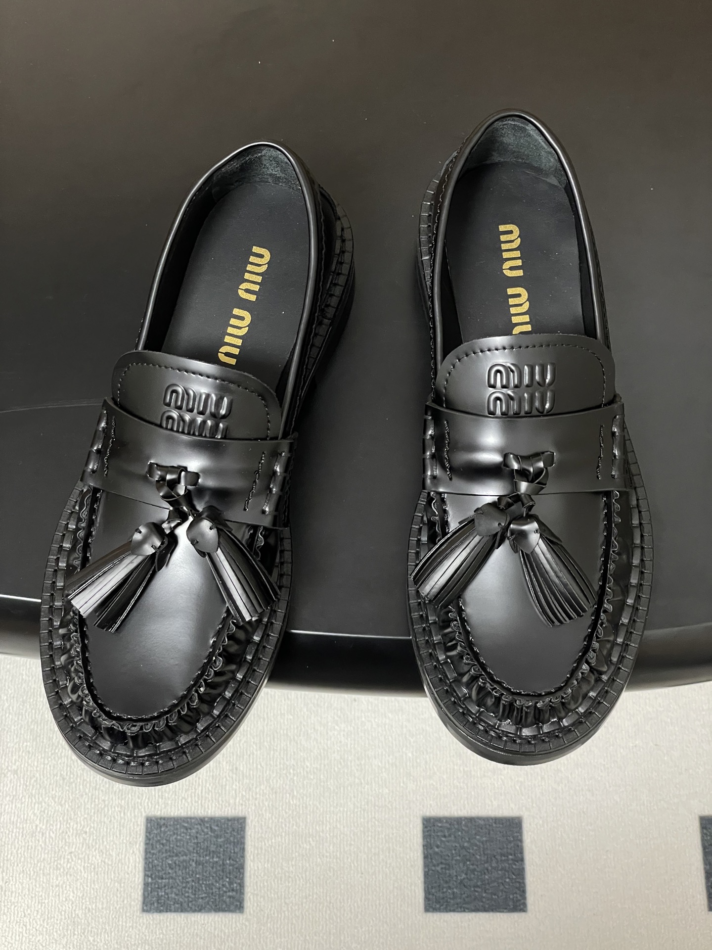 Miu Mi*u Loafers(EU35-41)