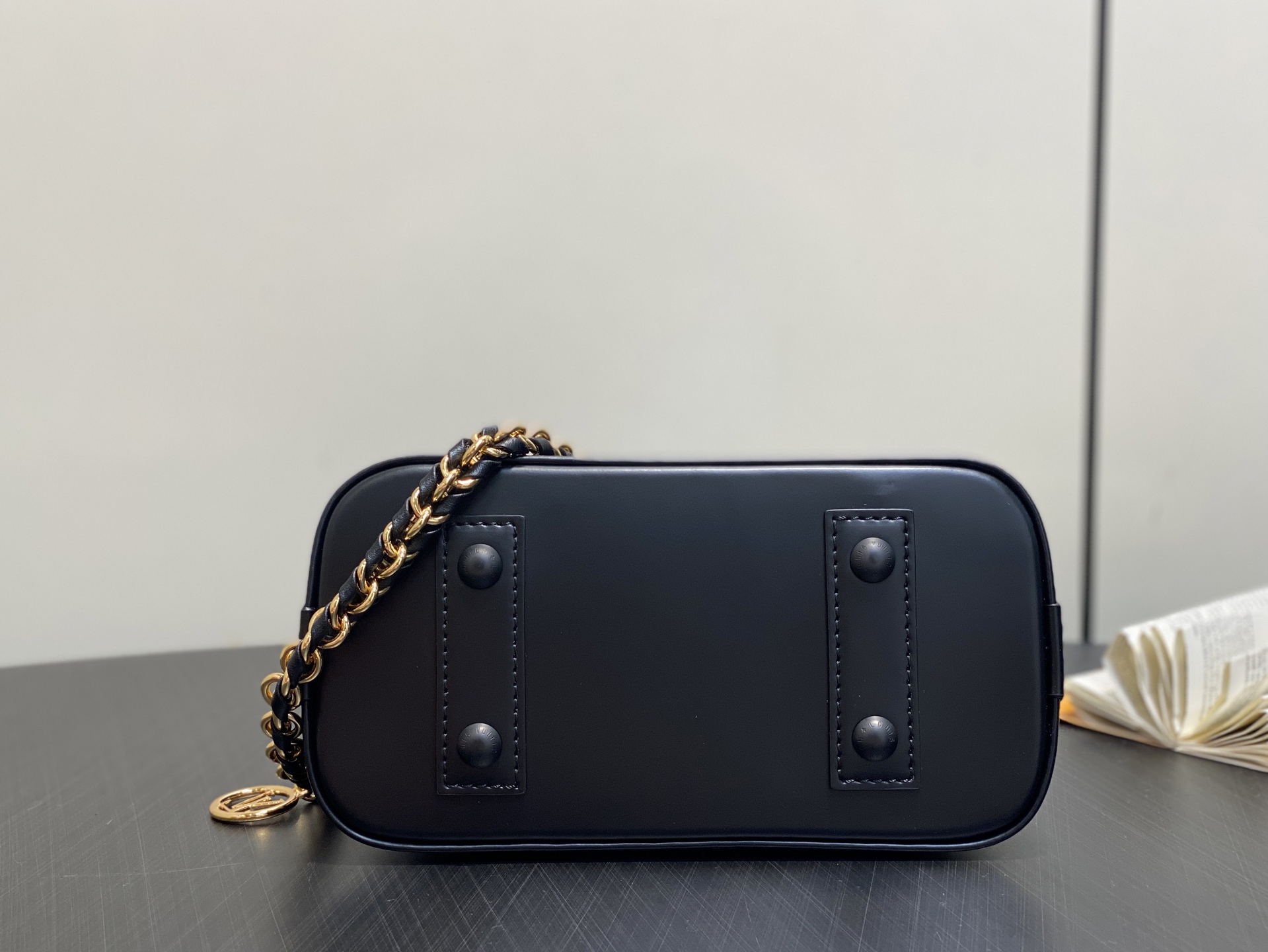 L*V Alma Mini(15 x 19.5 x 10CM)