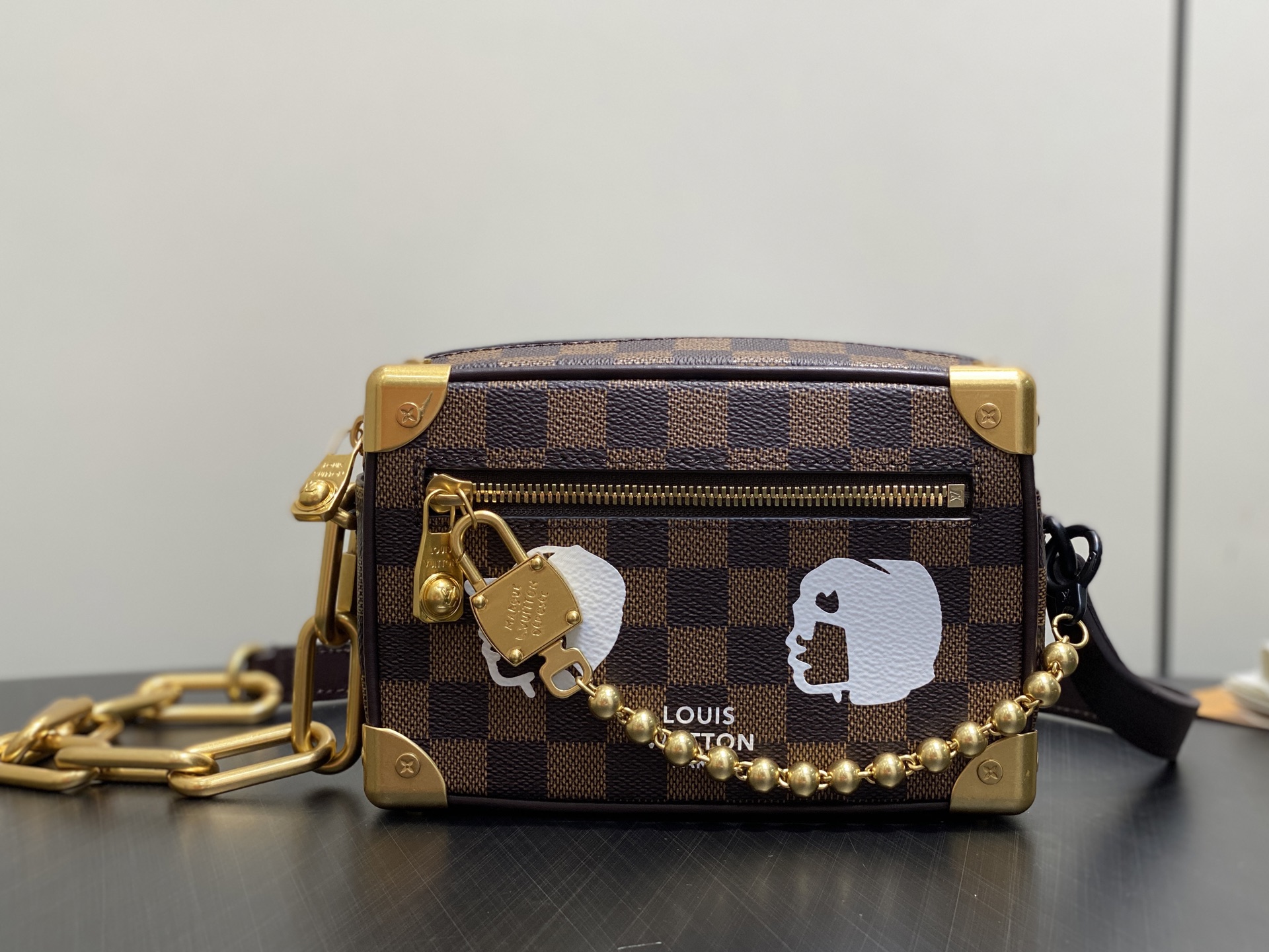 Lo*is Vuitton Mini Soft Trunk Bag(18.5 x 13 x 8CM)