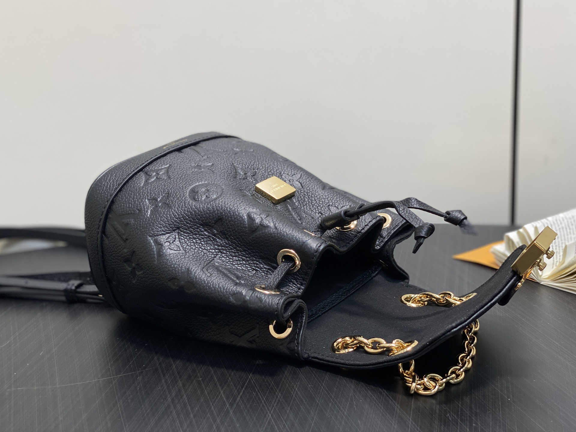 Louis Vu*tton Nano Noé Backpack( 19 x 15 x 10CM)