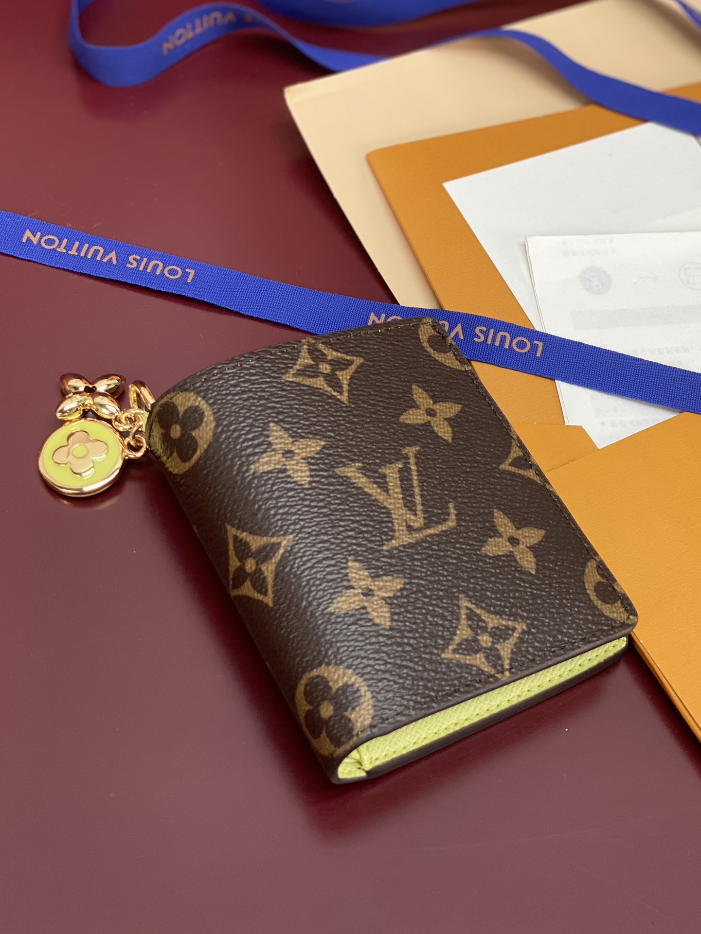 Louis Vu*tton Wallet(9x10x2.5CM)