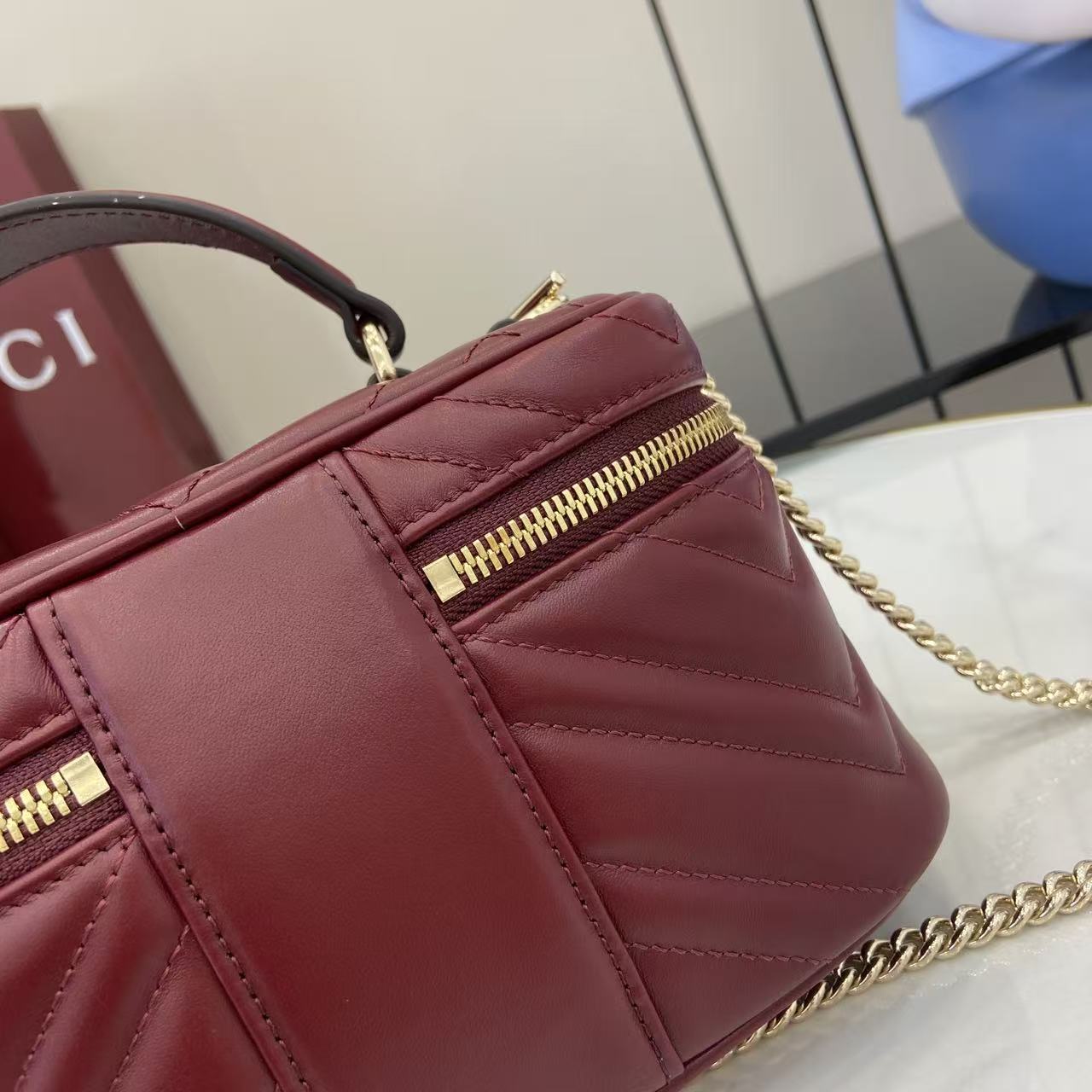 Gucc* GG Marmont Bag(19*11.5*9CM)