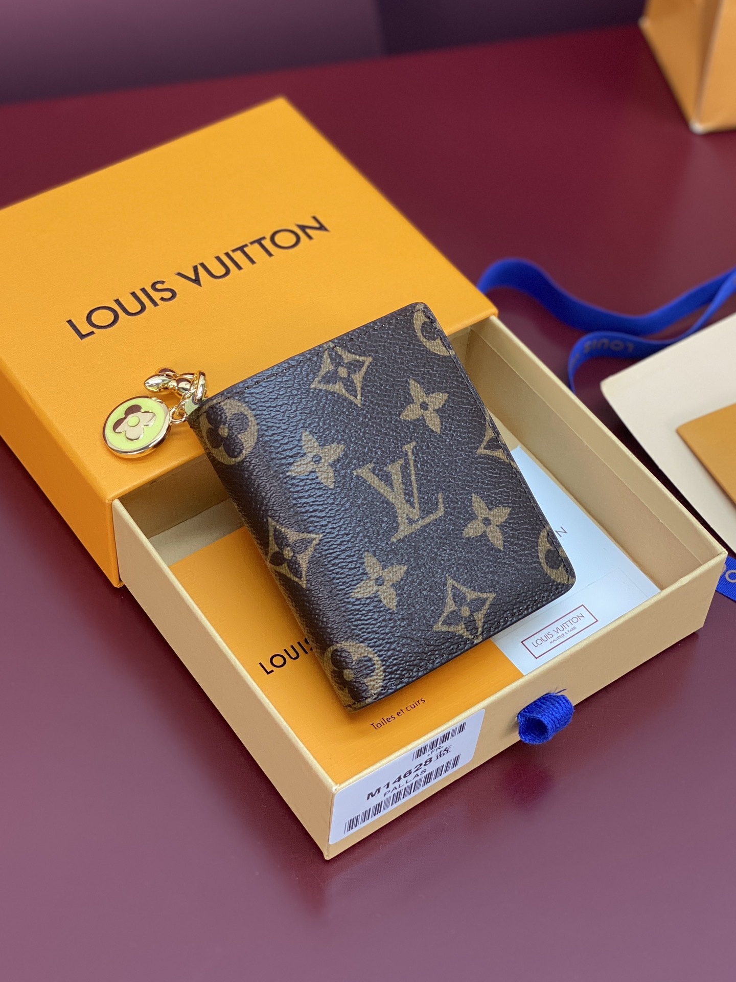 Louis Vu*tton Wallet(9x10x2.5CM)