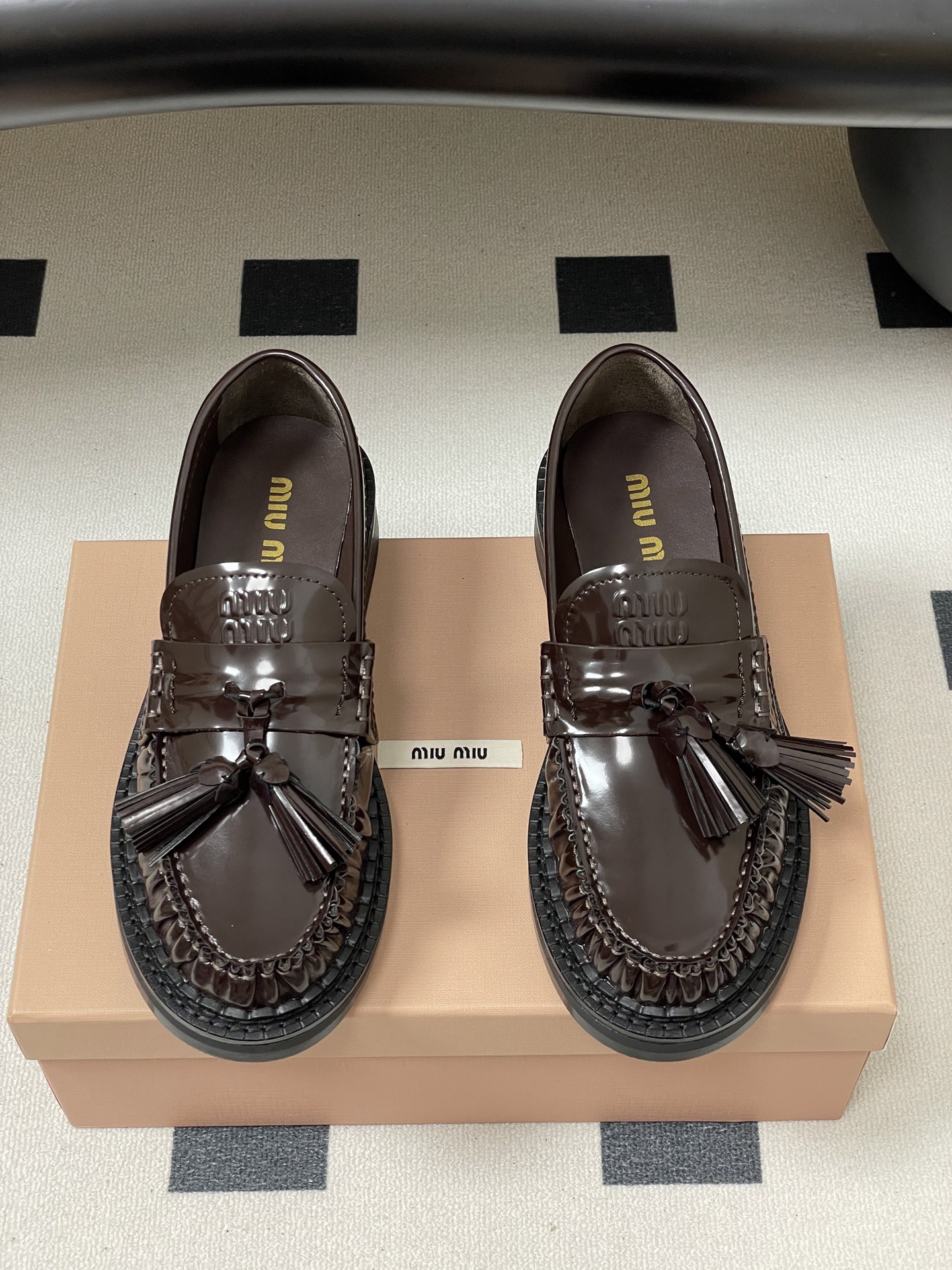 Miu Mi*u Loafers(EU35-41)