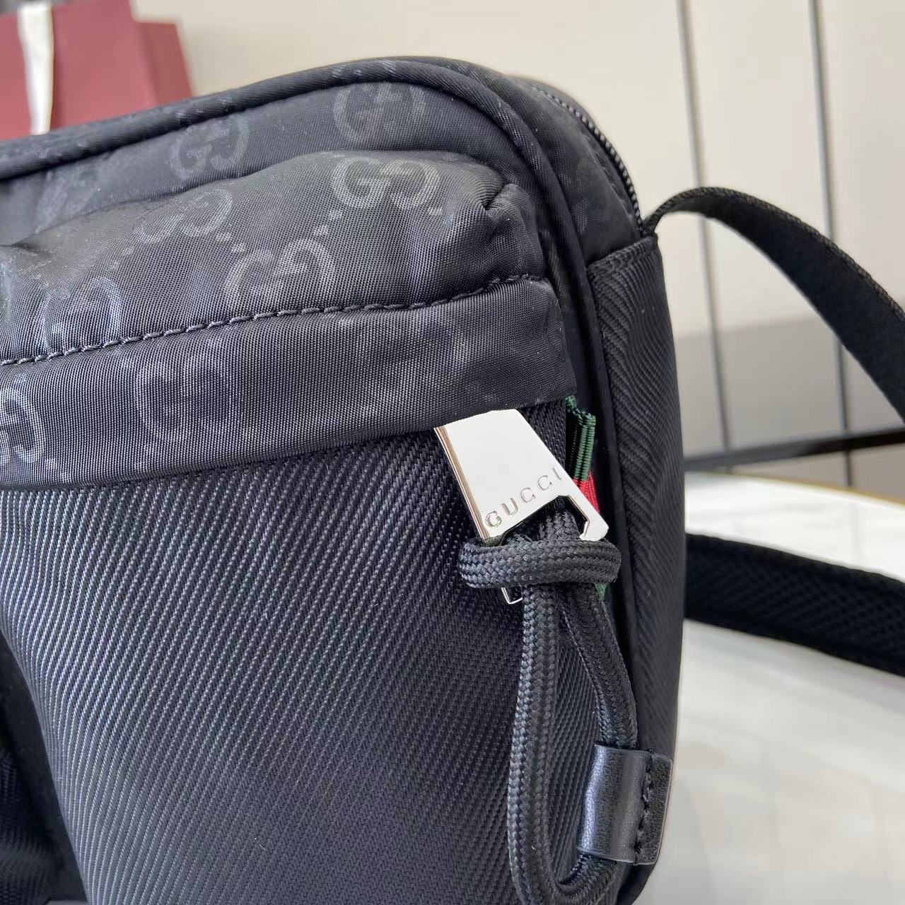 Gucc* GG Shoulder Bag(37*23*10CM)