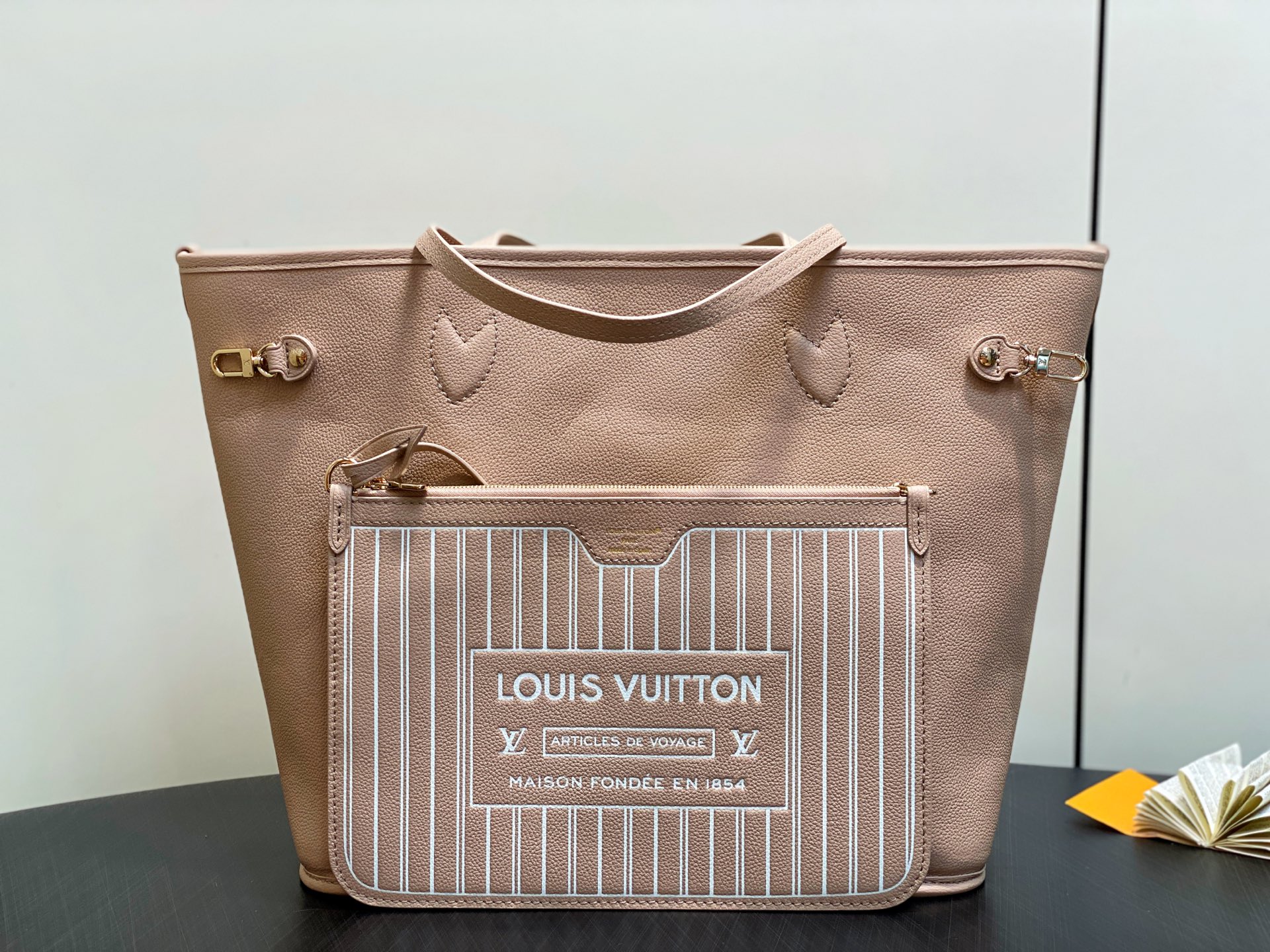 Lou*is Vuitton Neverfull MM M25665(31 x 28 x 14CM)