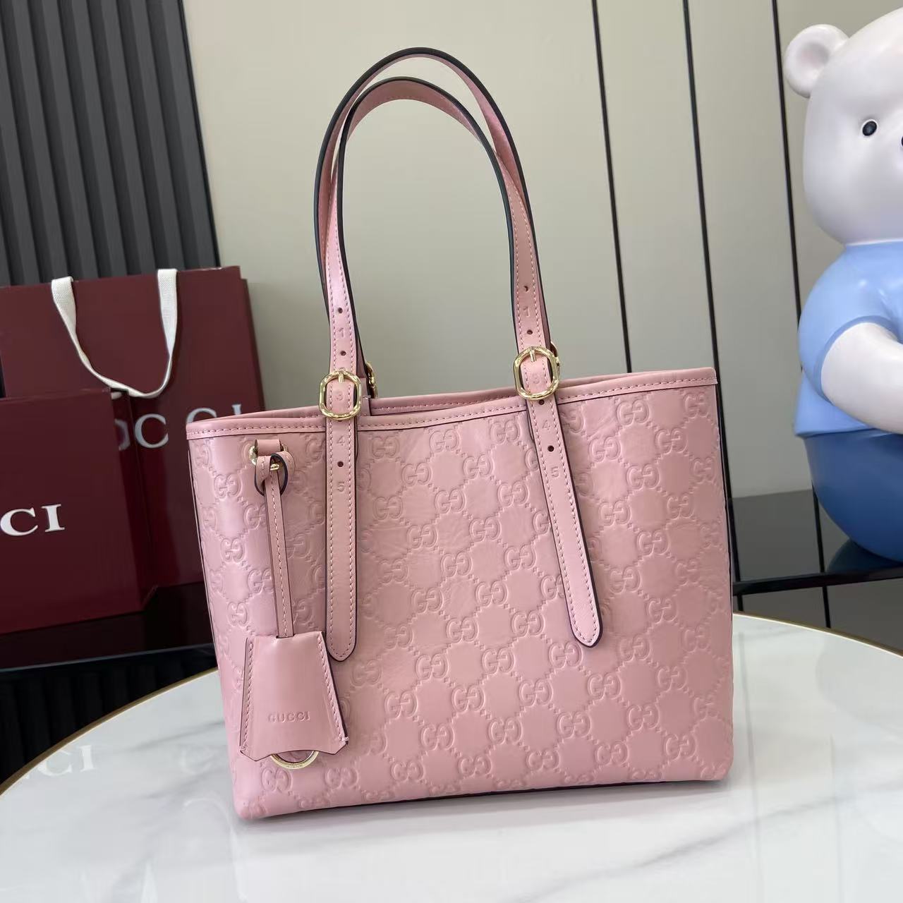 Gucc* GG Emblem Tote(25*20*10CM)