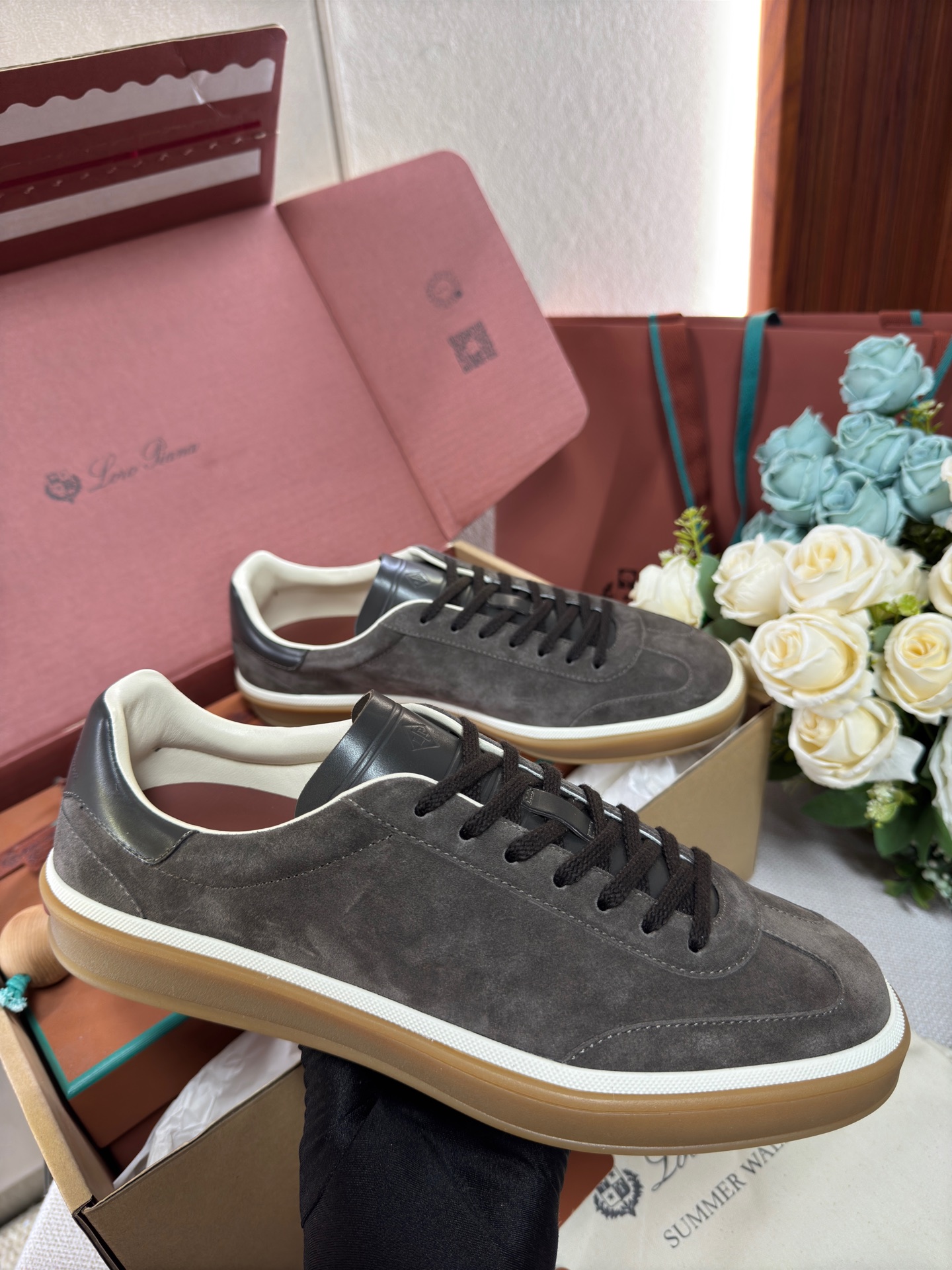 Loro Pi*ana Sneaker(EU35-46)